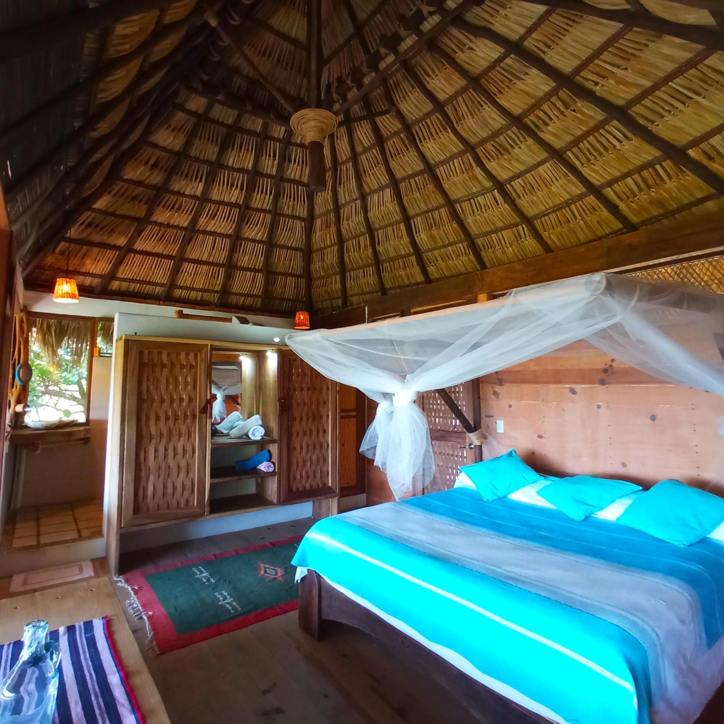King Room with Sea View - Photo 1