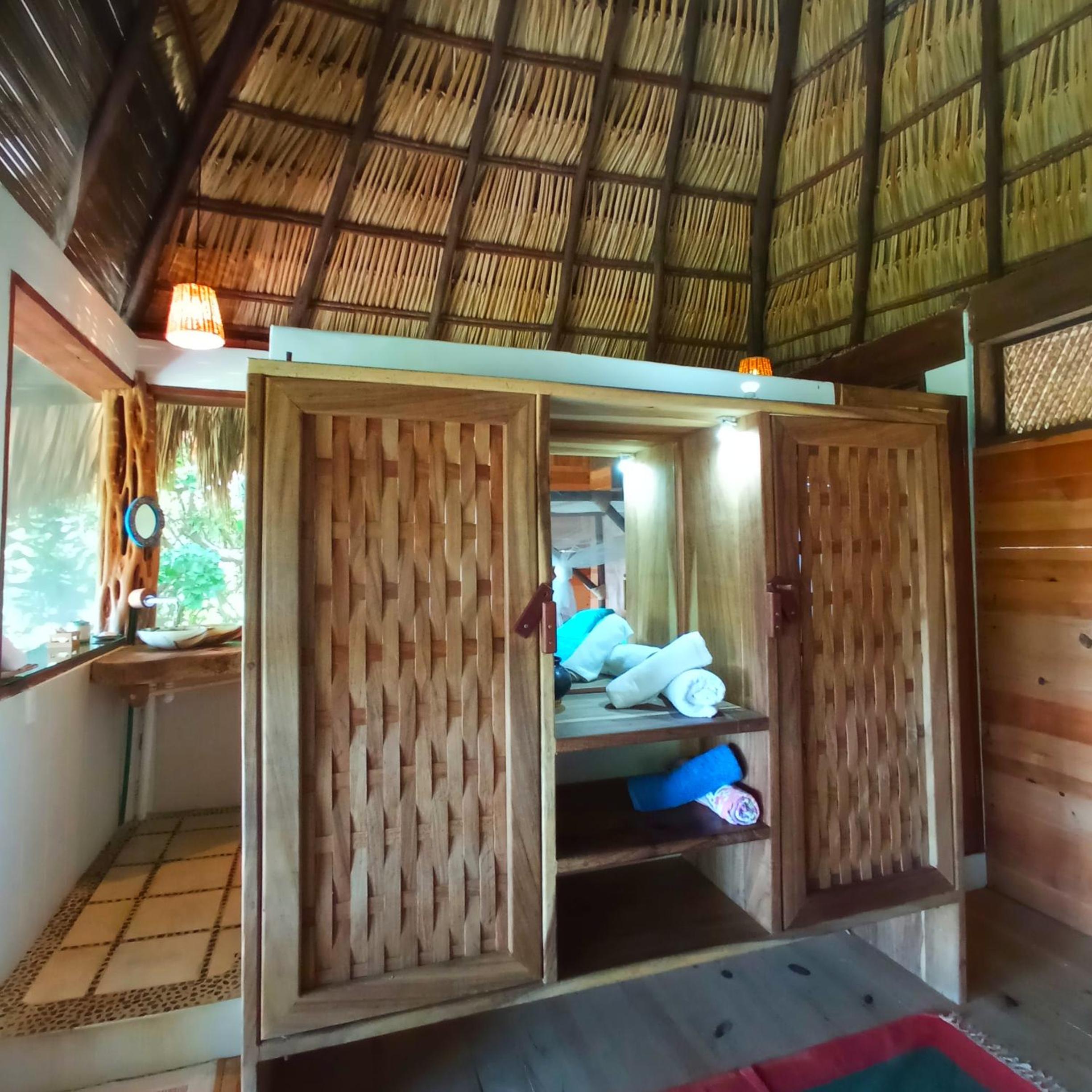 King Room with Sea View - Photo 4
