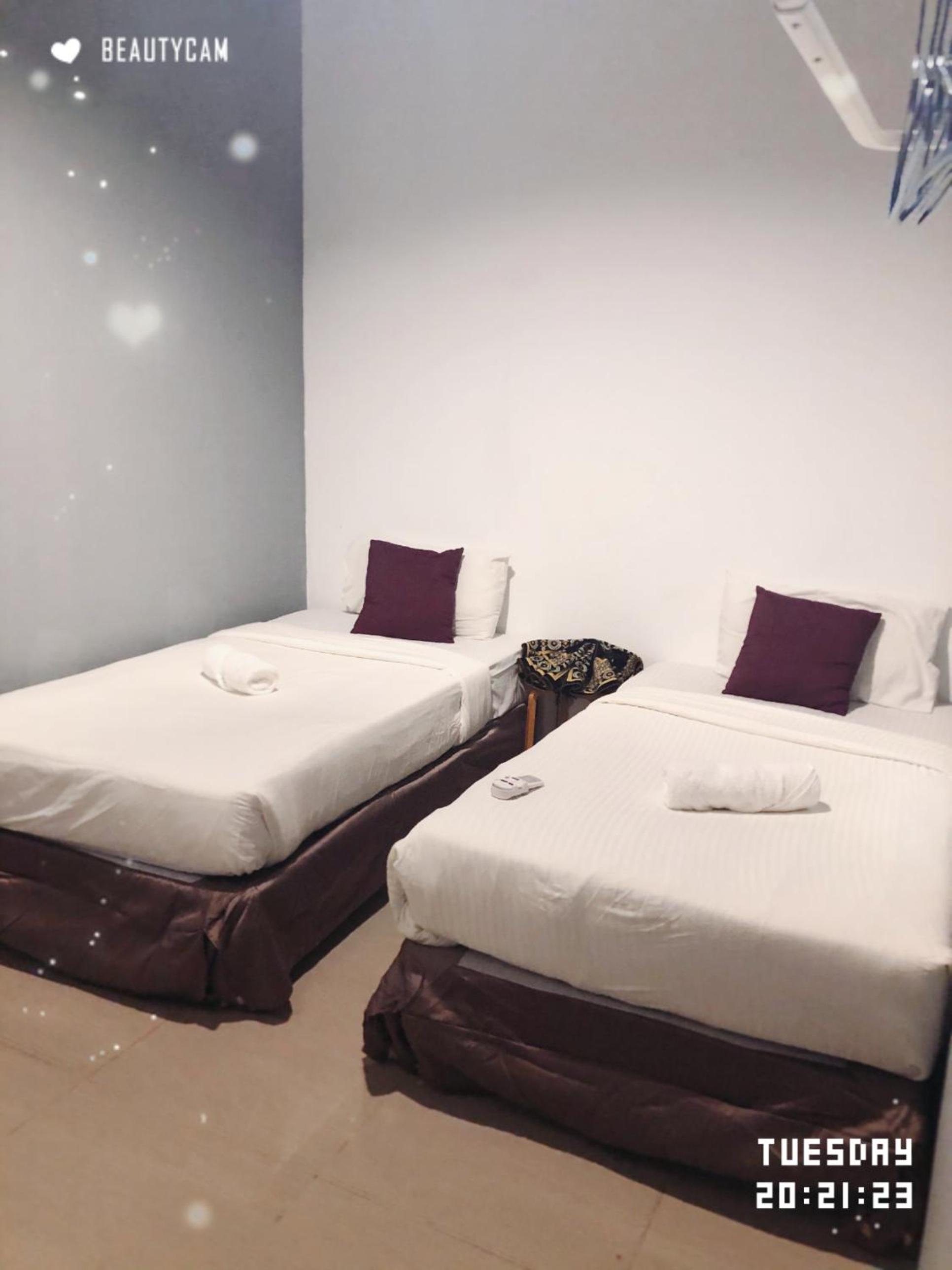 Standard Twin Room photo 3