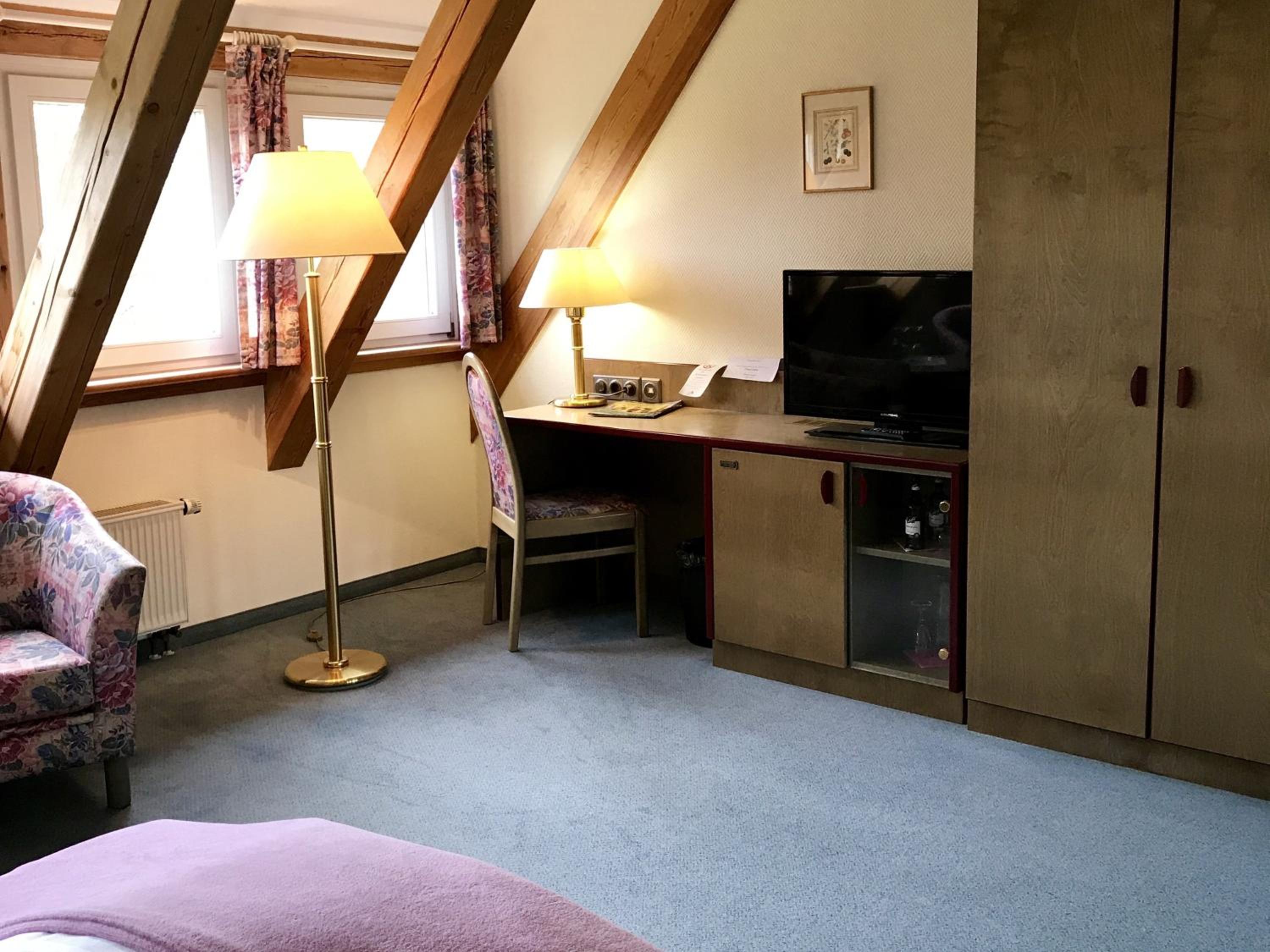 Standard Double Room photo 3