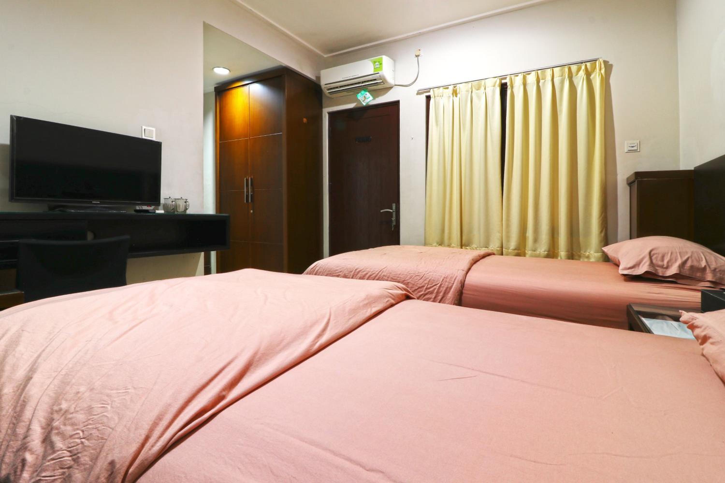 Deluxe Twin Room - Photo 1