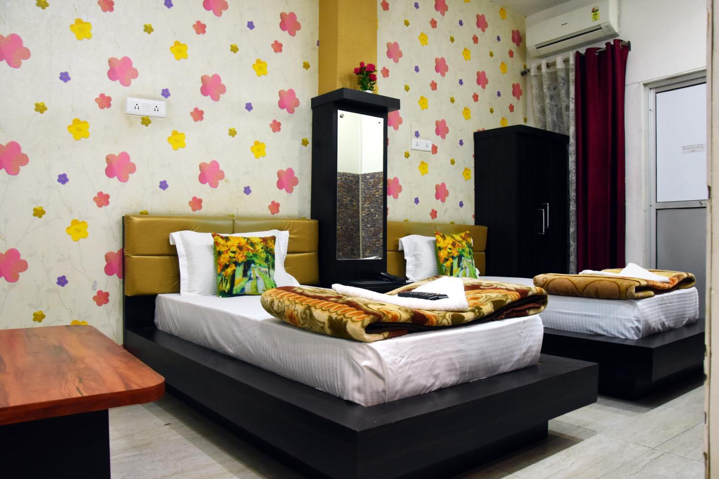 Double Or Twin Room With Bathroom photo 1