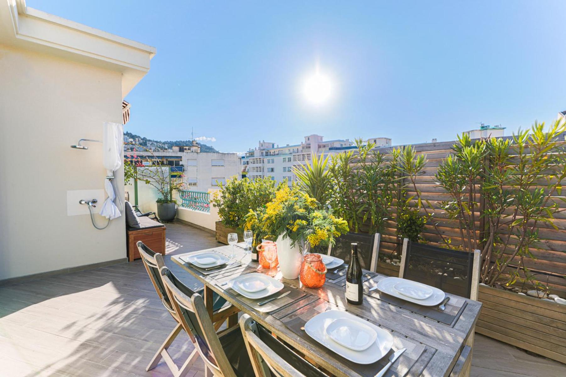 Apartment with Terrace