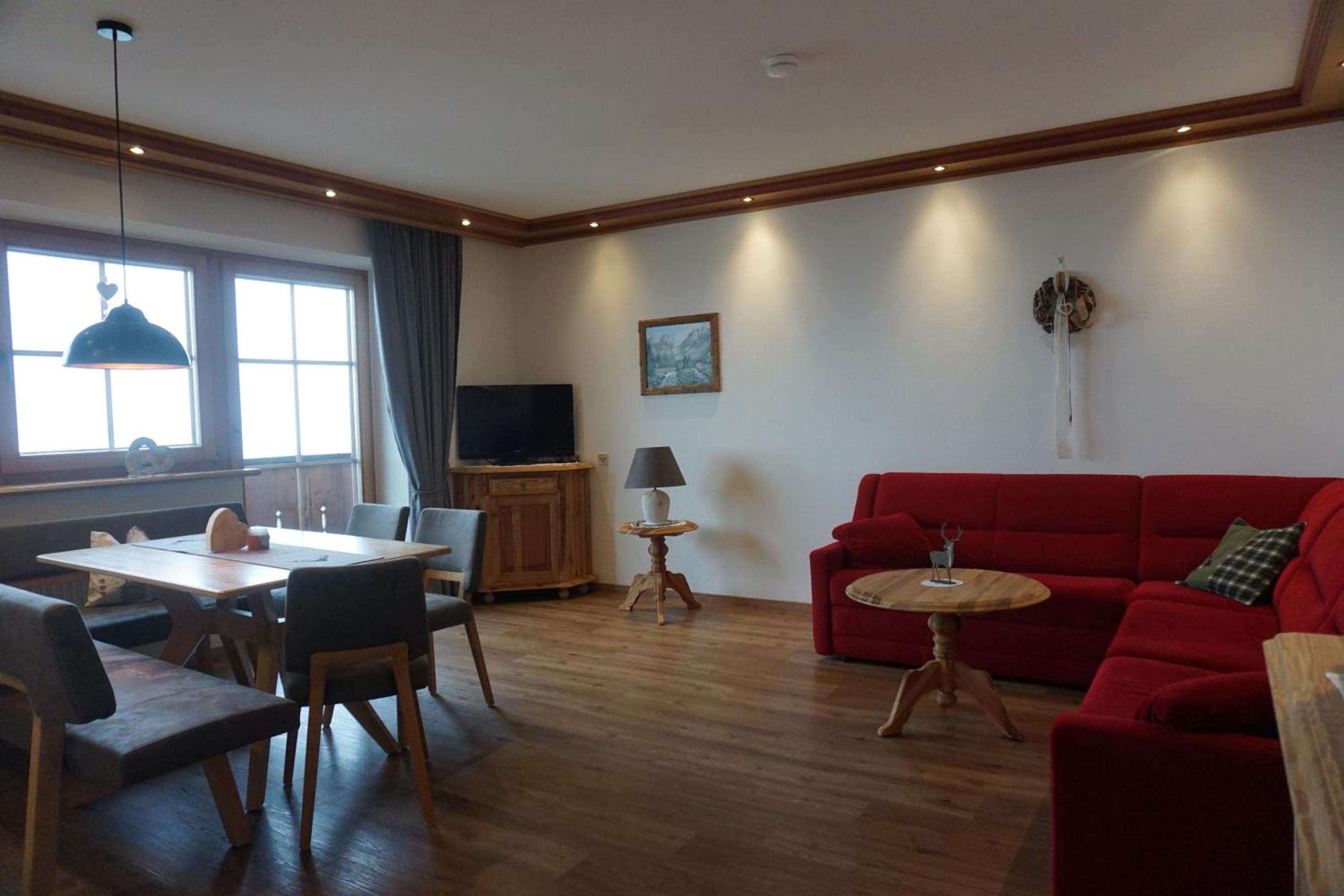 Two-Bedroom Apartment with Balcony photo 1