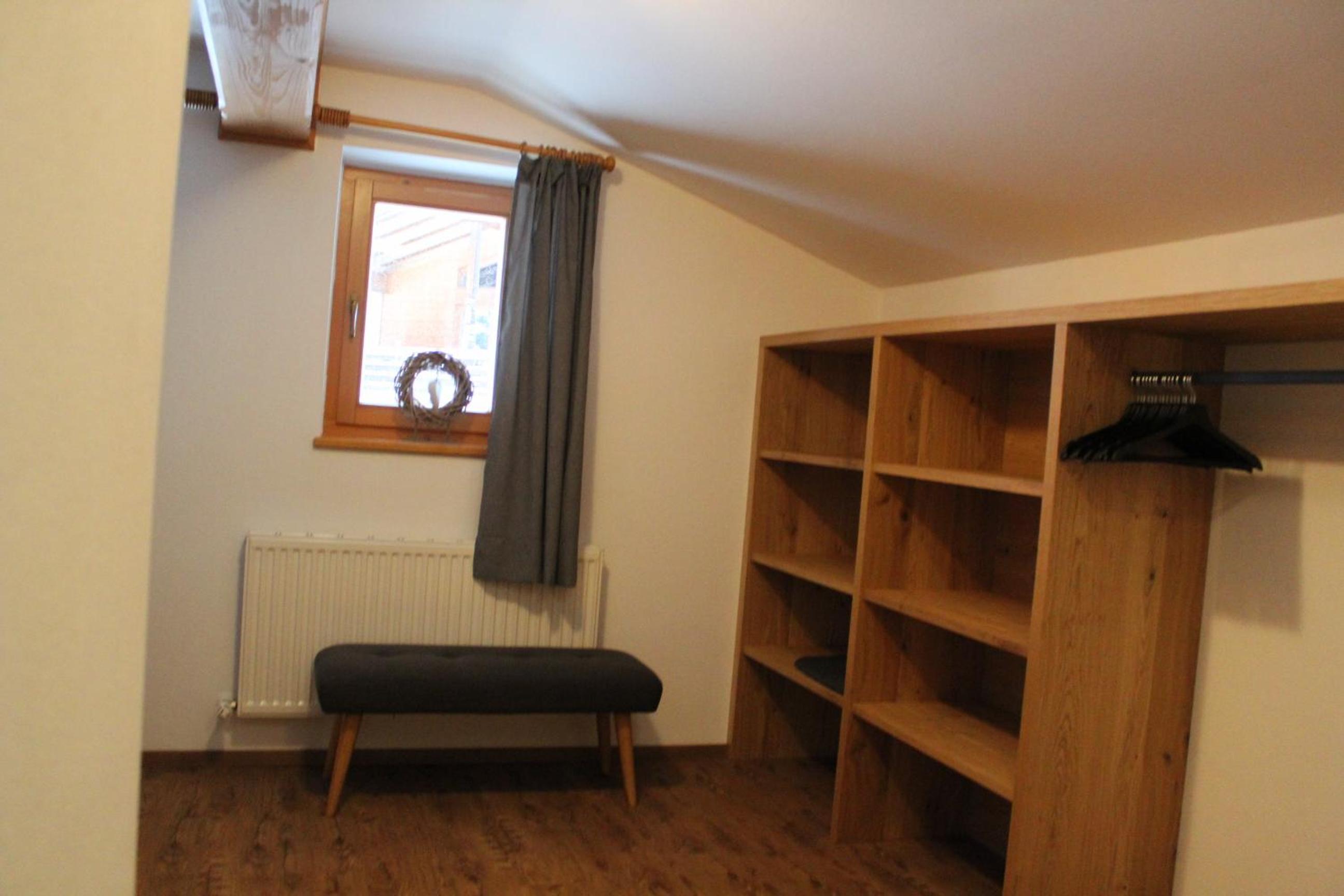 One-Bedroom Apartment with Balcony photo 1