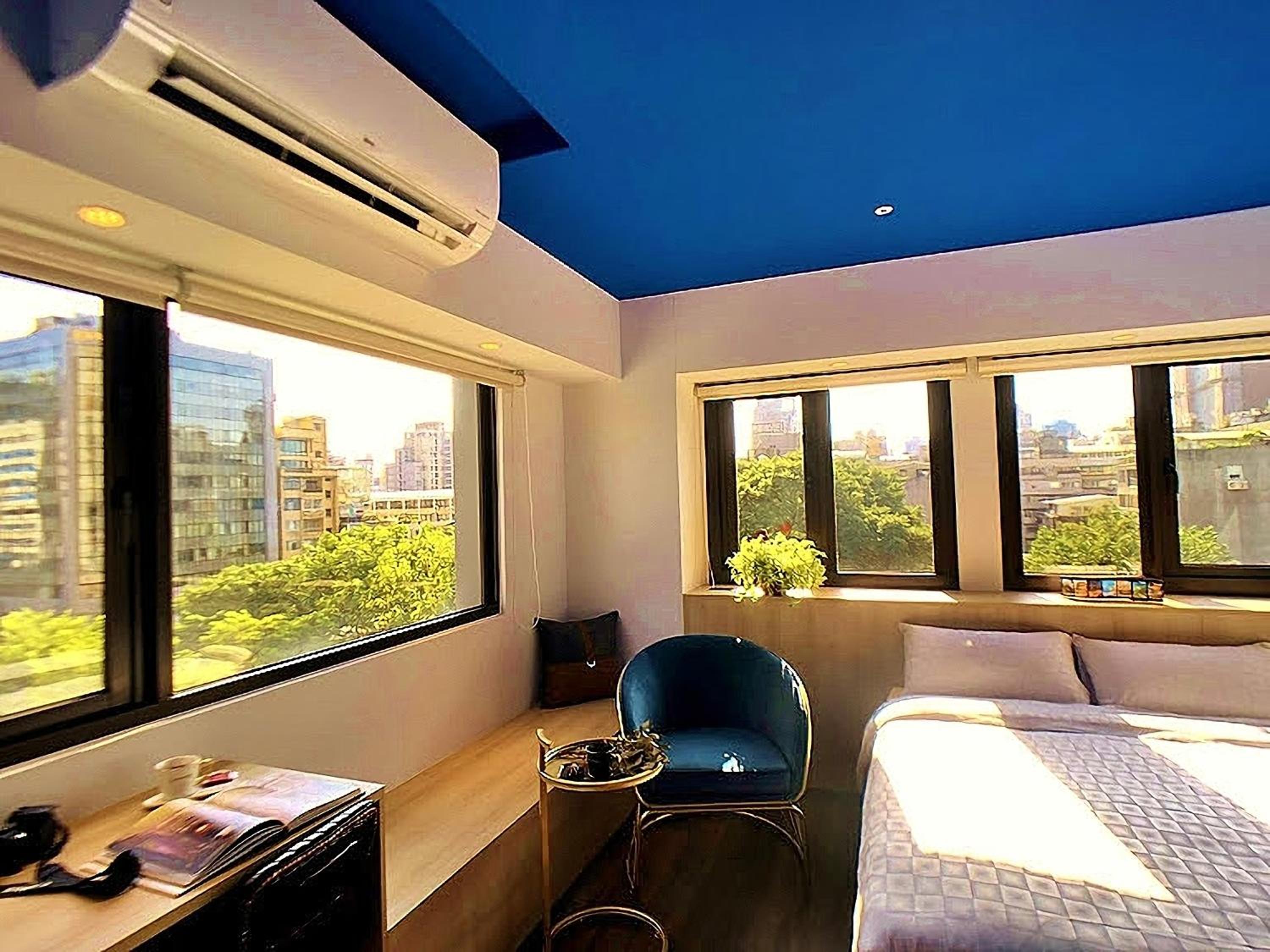 Deluxe Double Room with City View