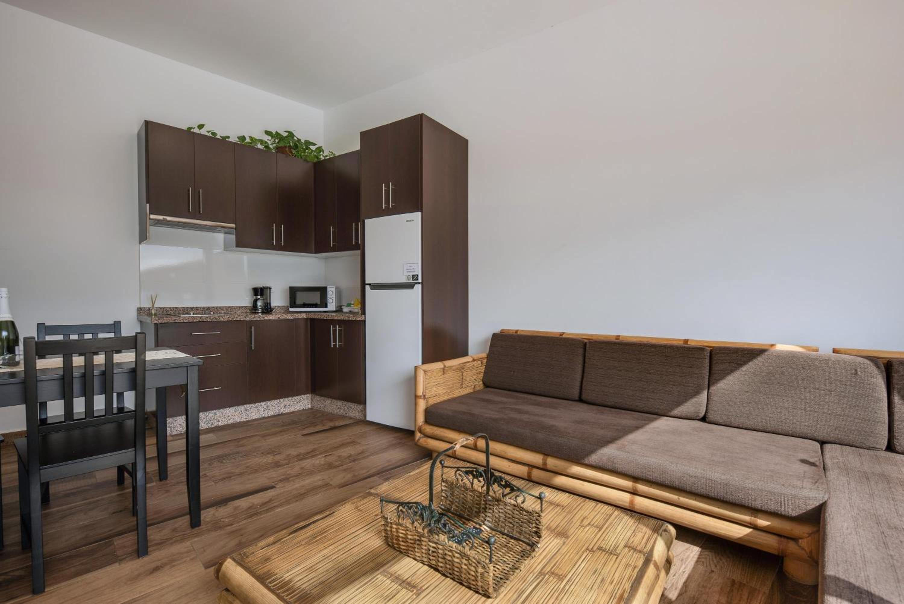 Villa with Sea View - Photo 17