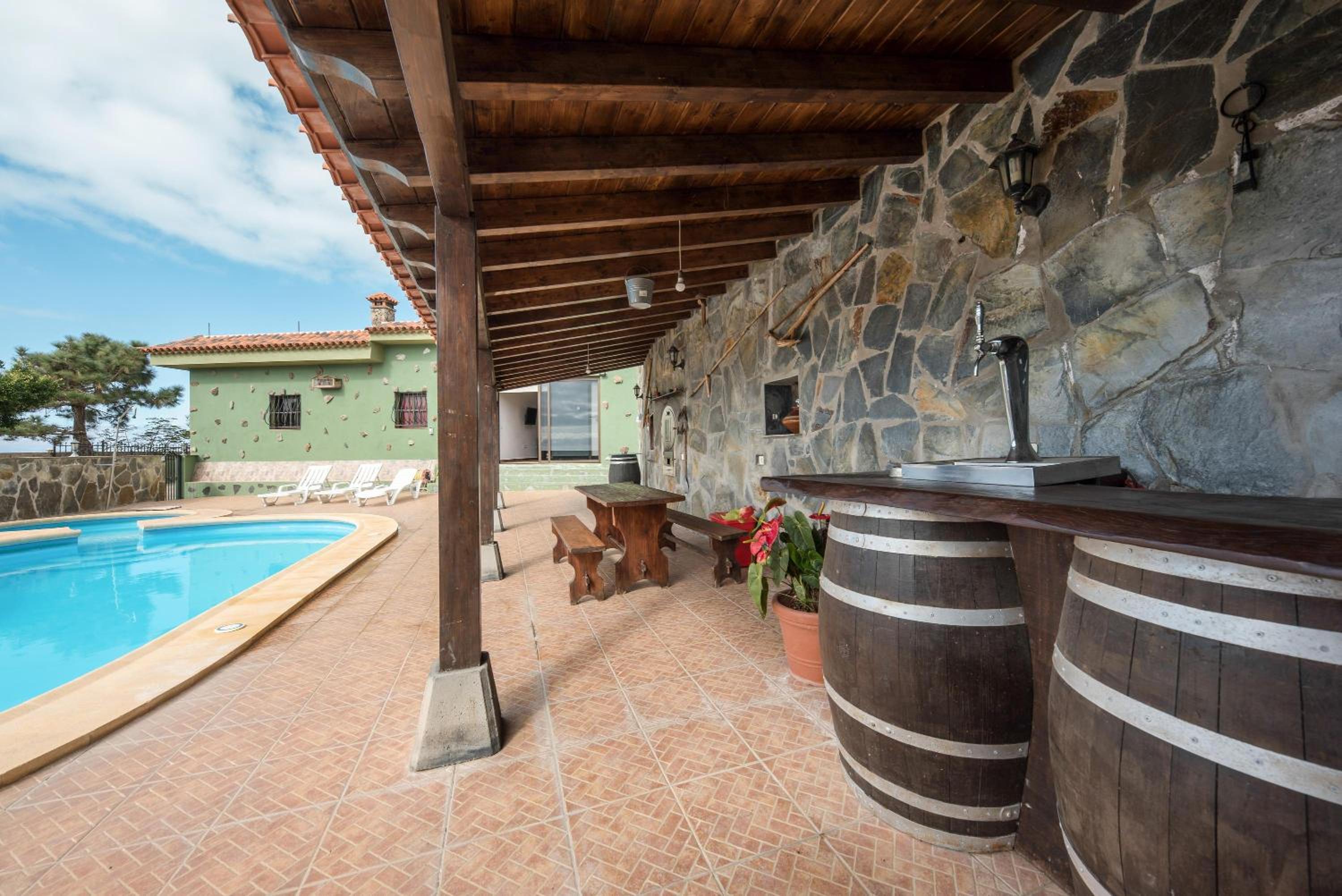 Villa with Sea View - Photo 23