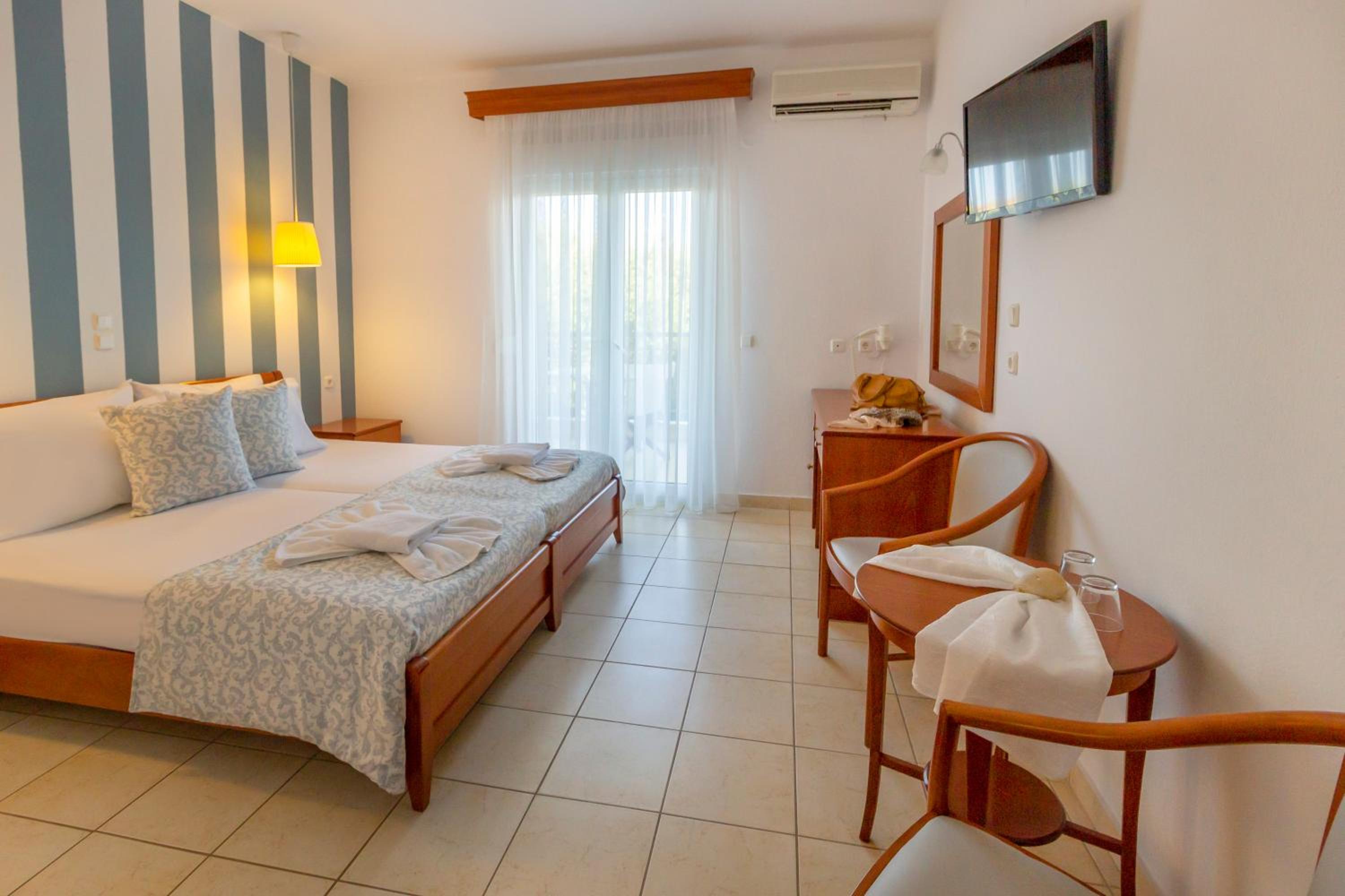 Twin Room photo 2