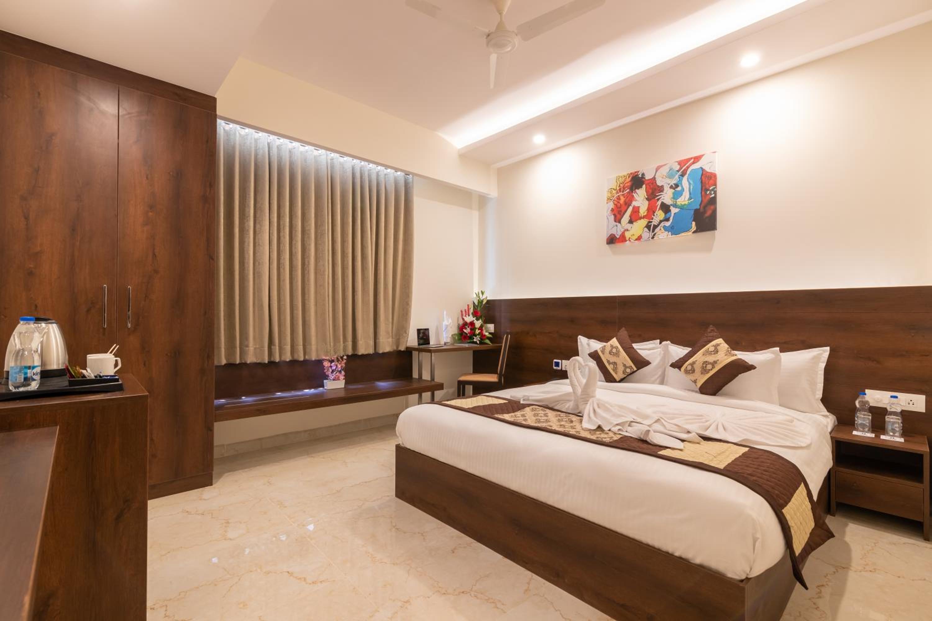 Deluxe Room - Photo 1