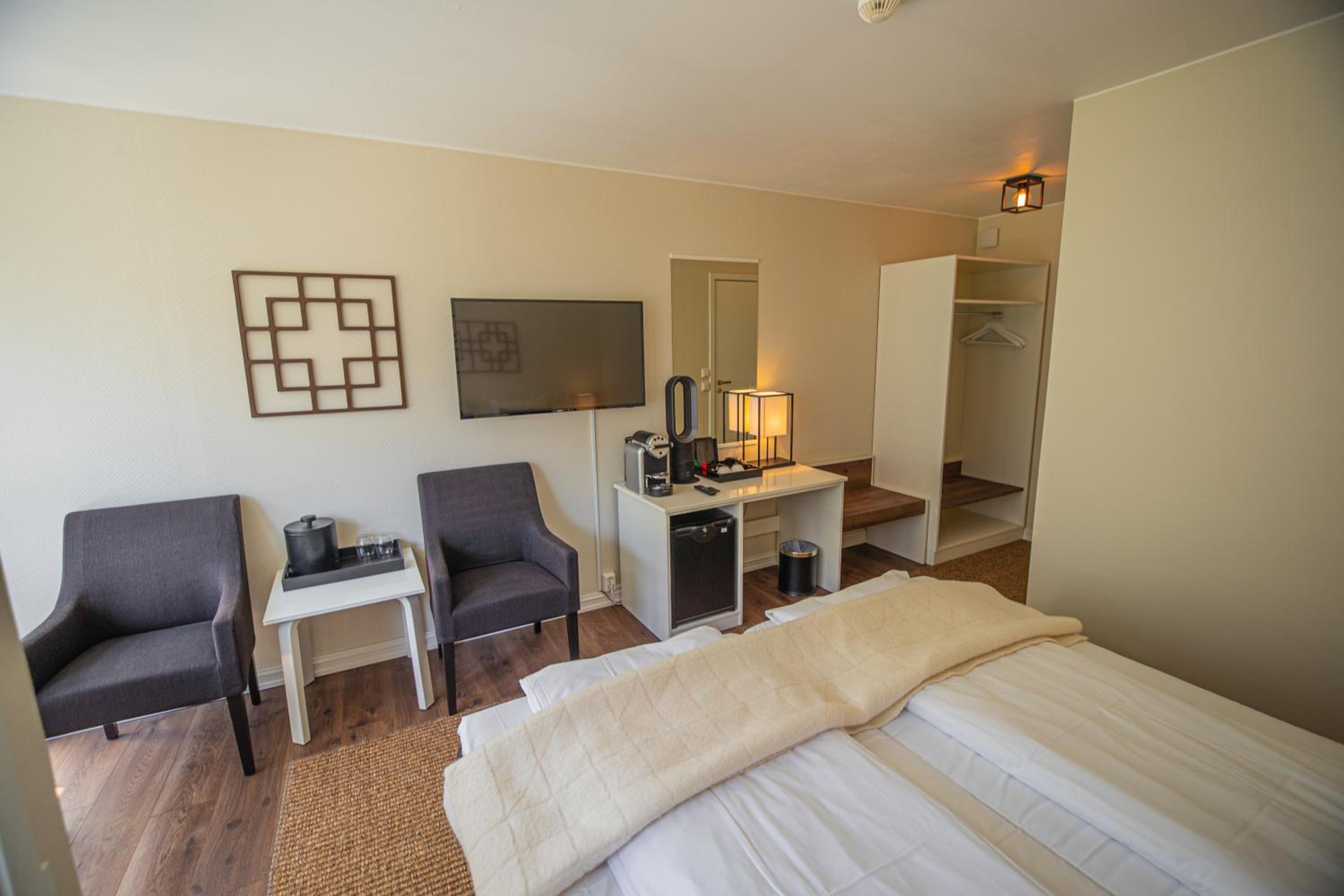 Basic Double Room - Photo 1
