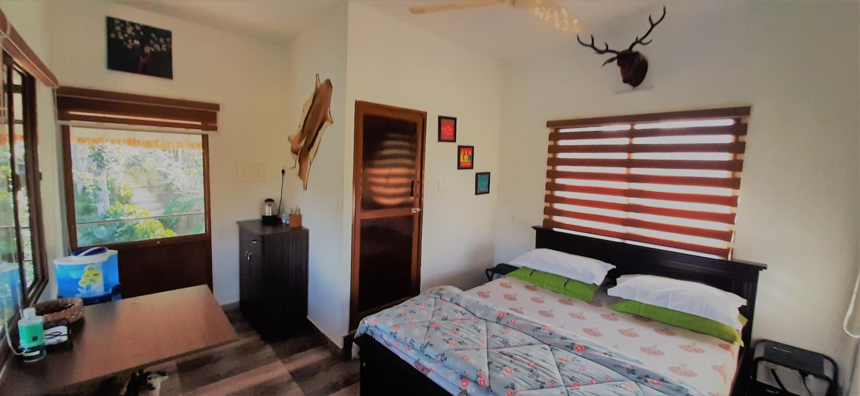 Double Room with Balcony (2 Adults + 1 Child) photo 1