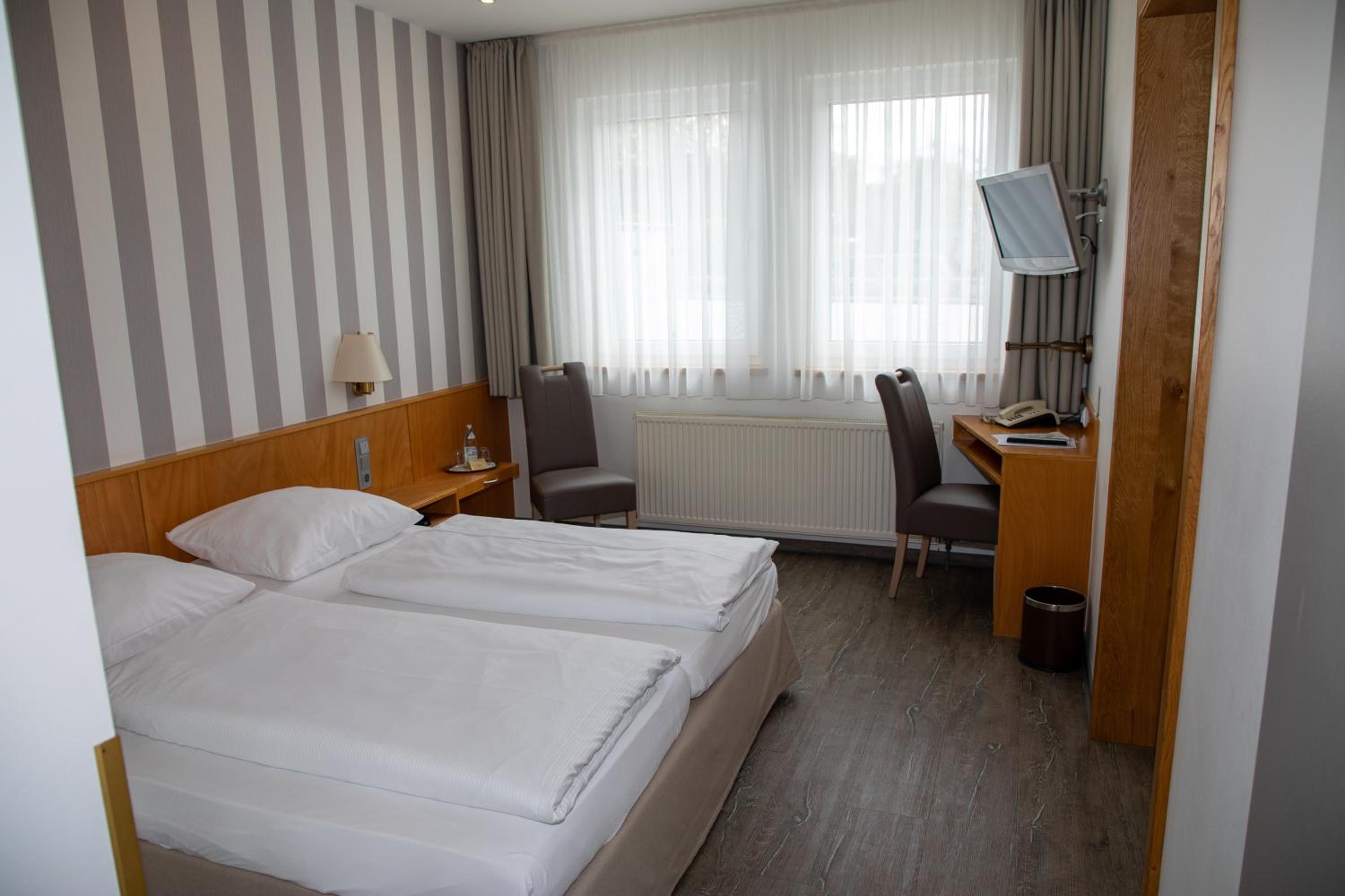 Double Room - Photo 1