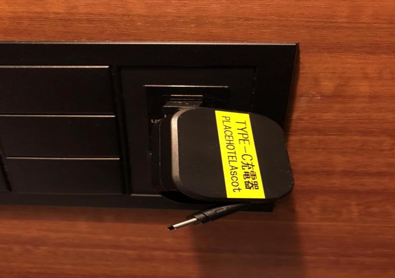 Standard Single Room - Only E-Cigarets