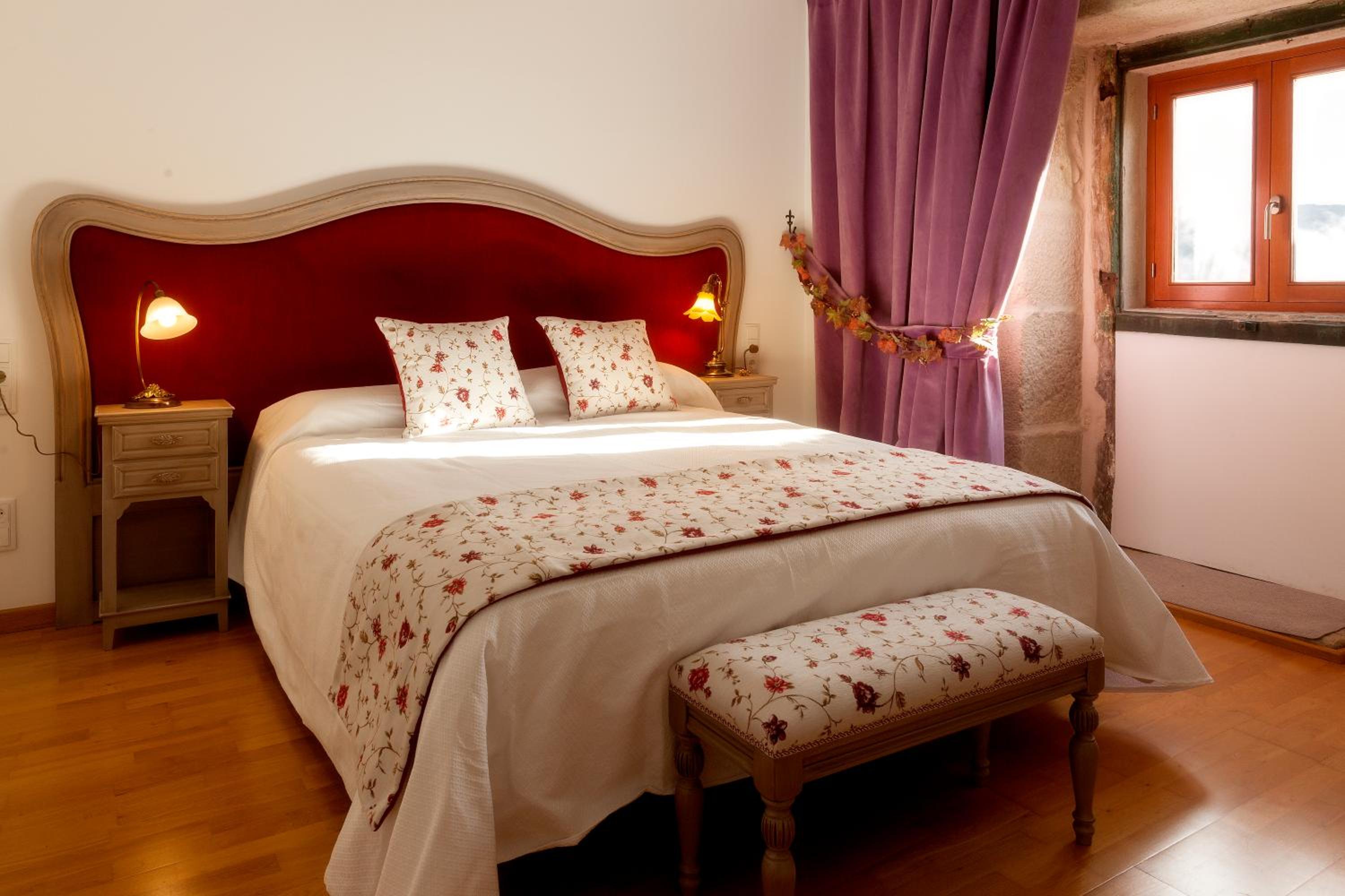 Double or Twin Room with Garden View - Photo 1