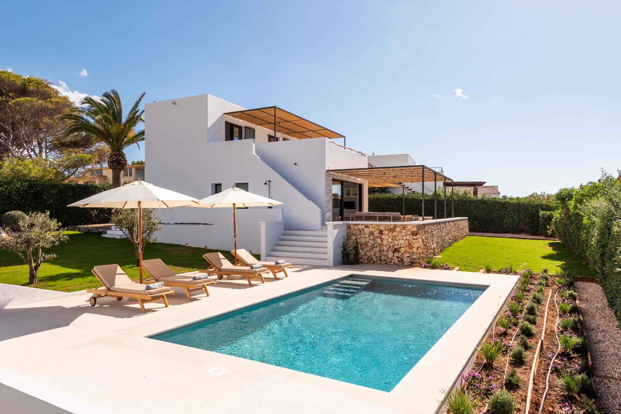 Villa with Private Pool photo 2