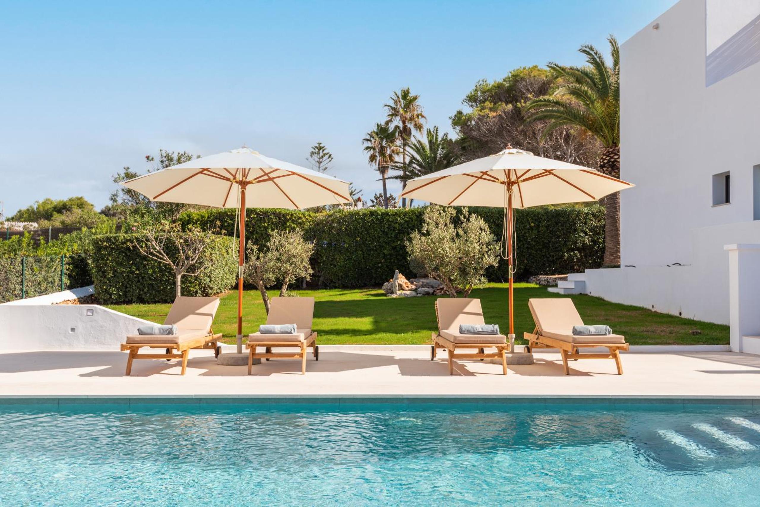 Villa with Private Pool photo 3