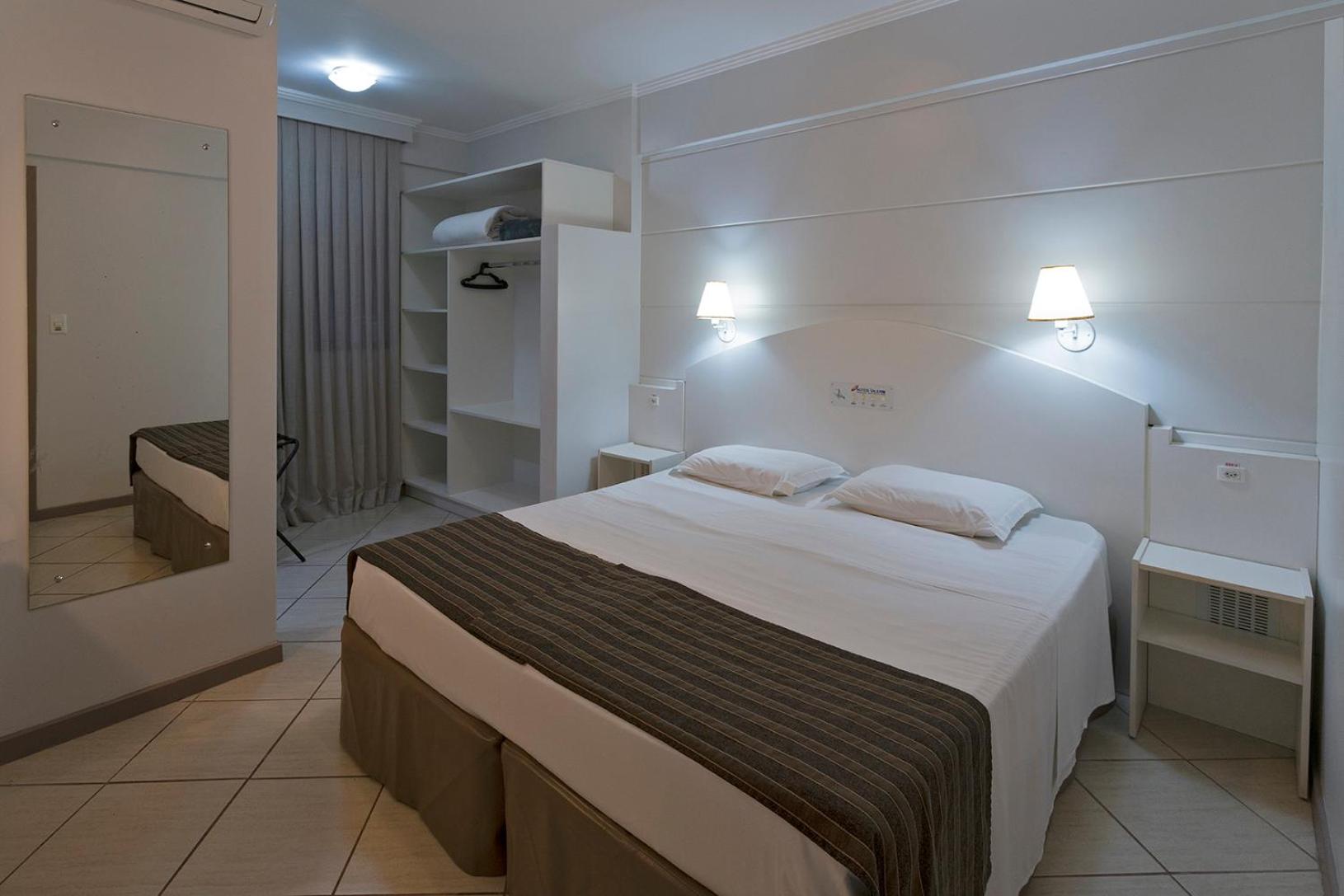 Standard Double Room - Photo 4