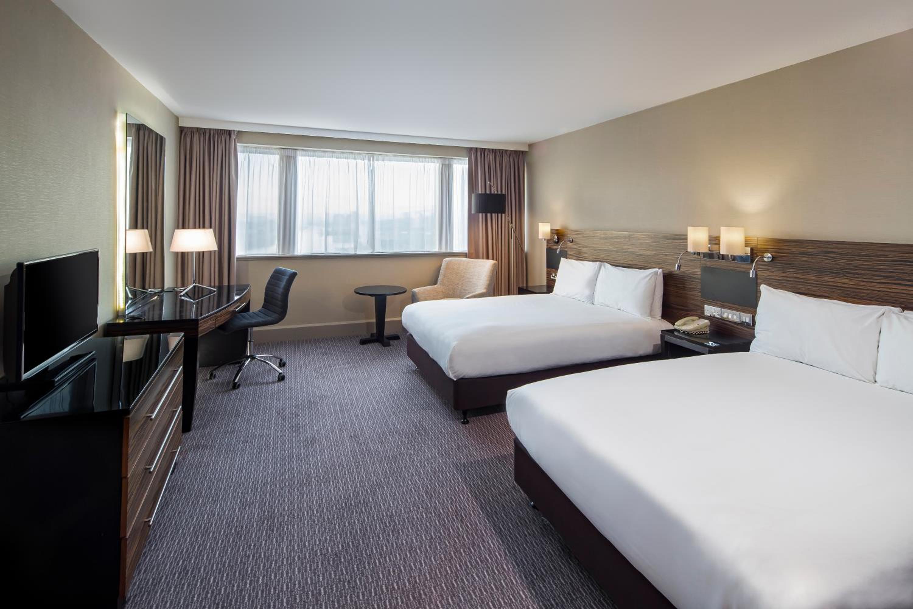 Premium Double Room with Two Double Beds and River View - Photo 1