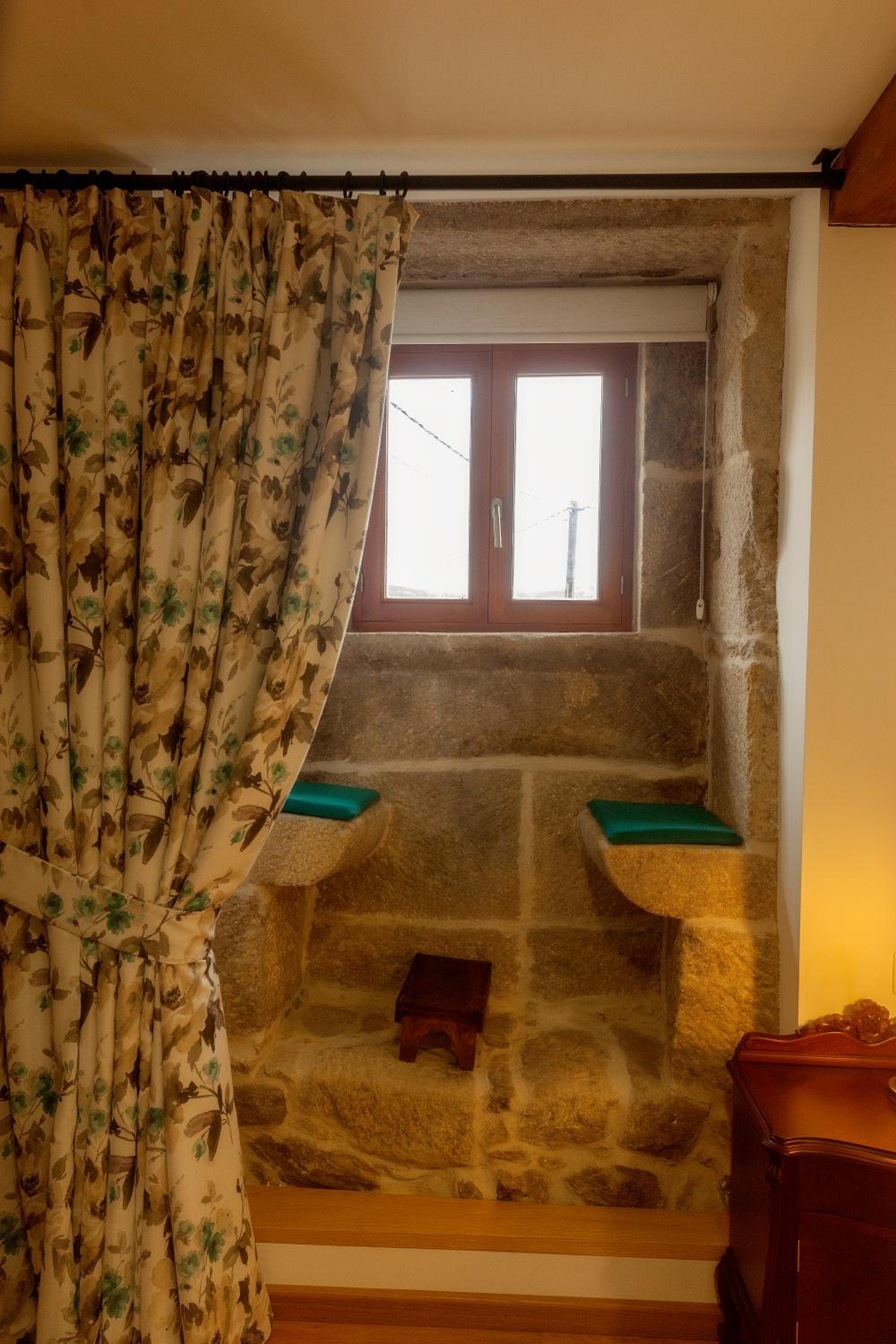 Double Room with Mountain View - Photo 1