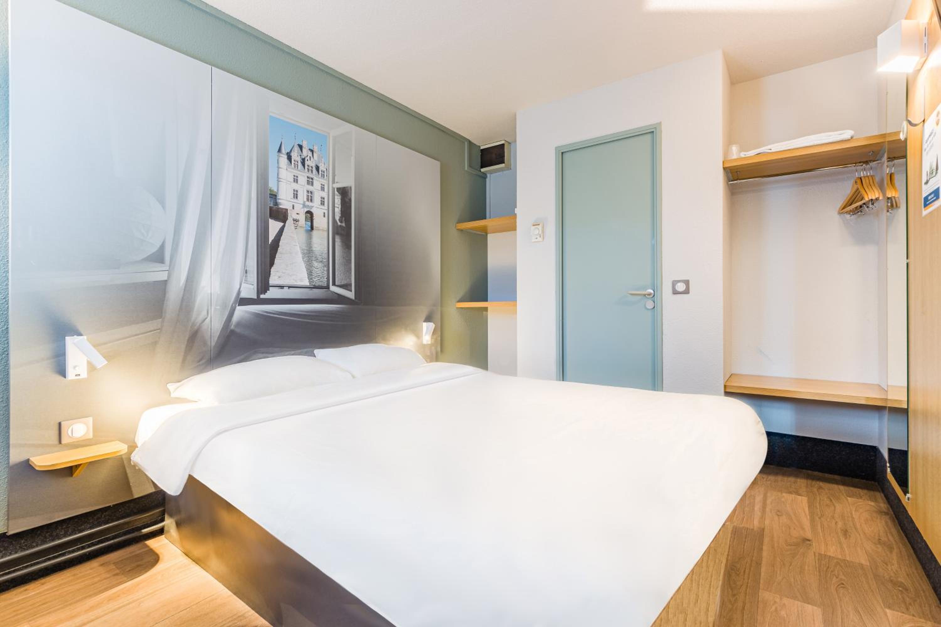 Double Room - Photo 2