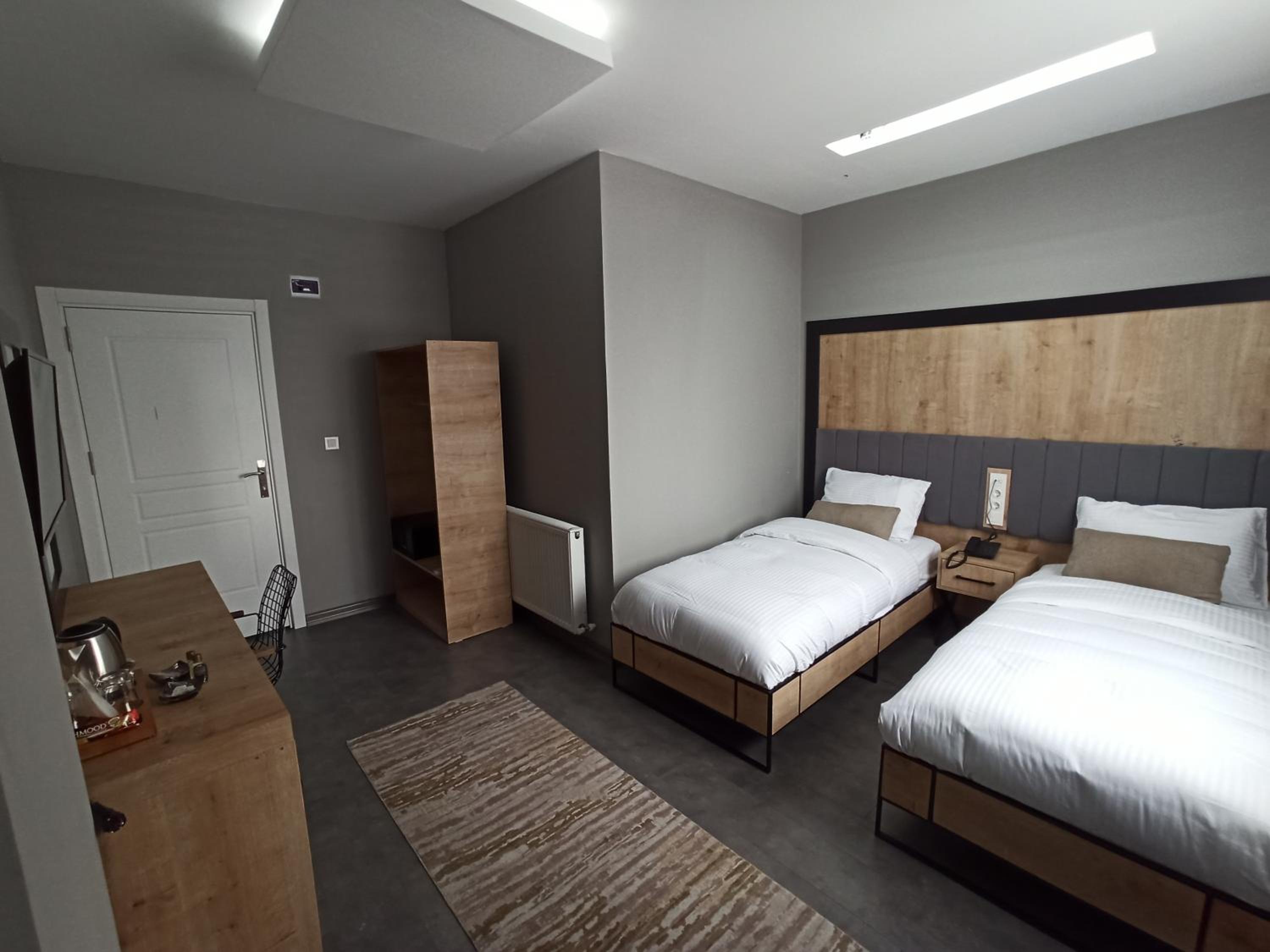Deluxe Twin Room - Photo 3