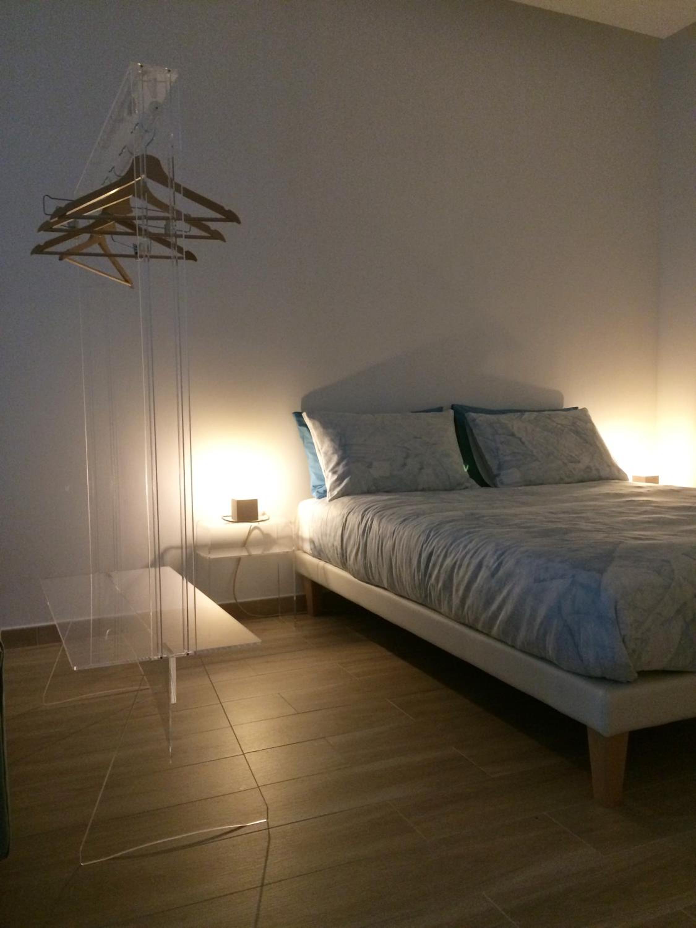 One-Bedroom Apartment - Photo 1