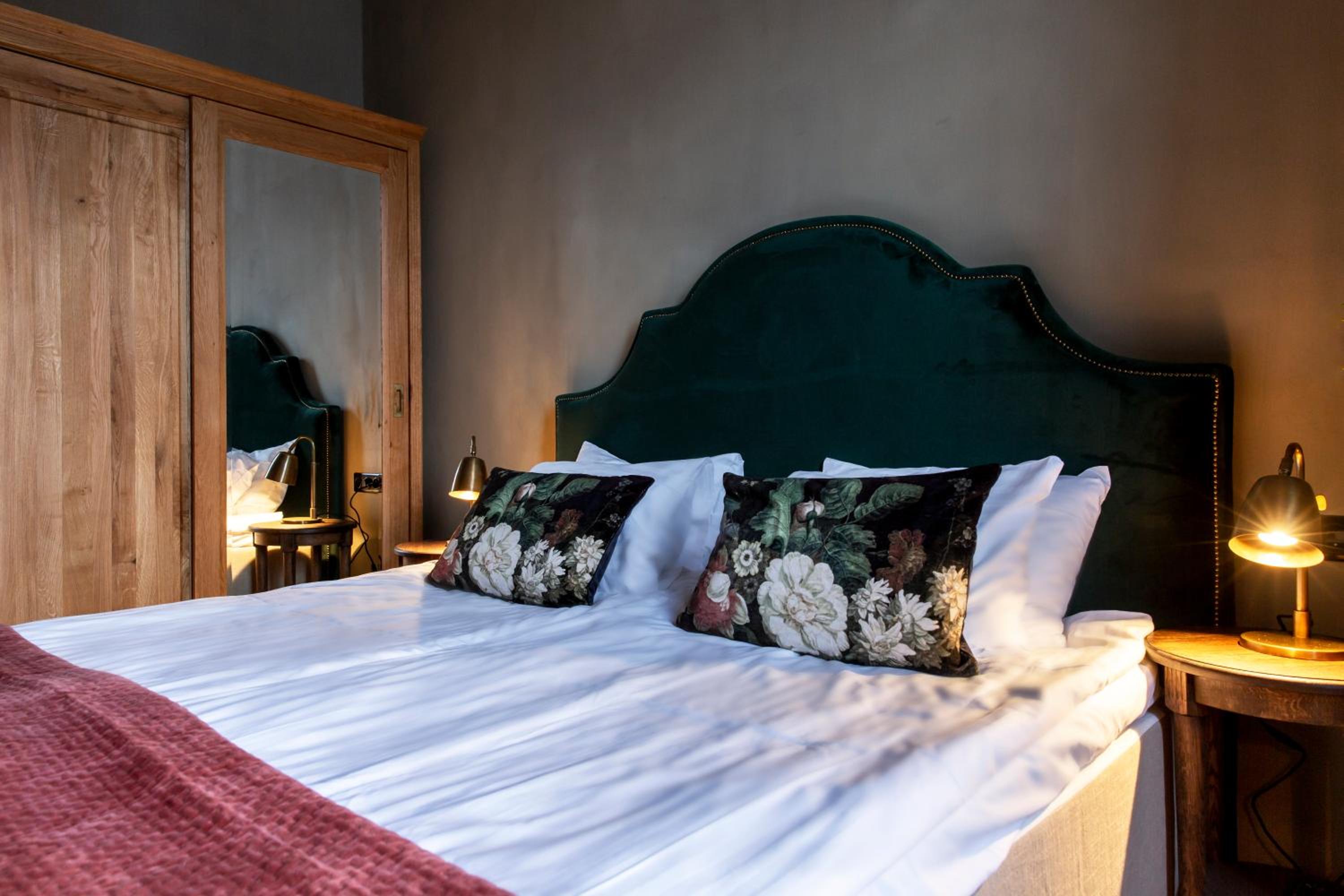 Castle Double Room - Photo 4