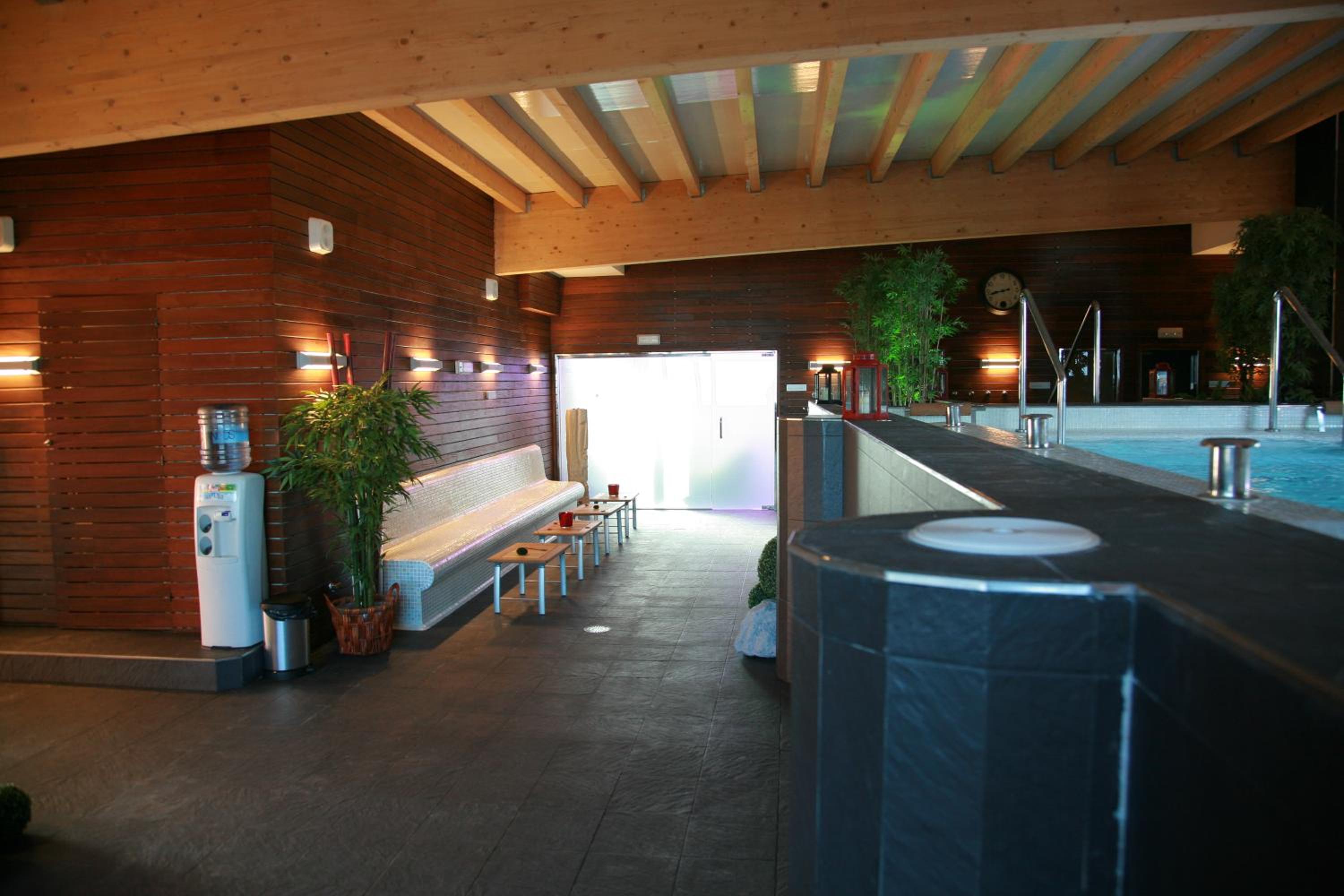 Double or Twin Room with Spa Access photo 3