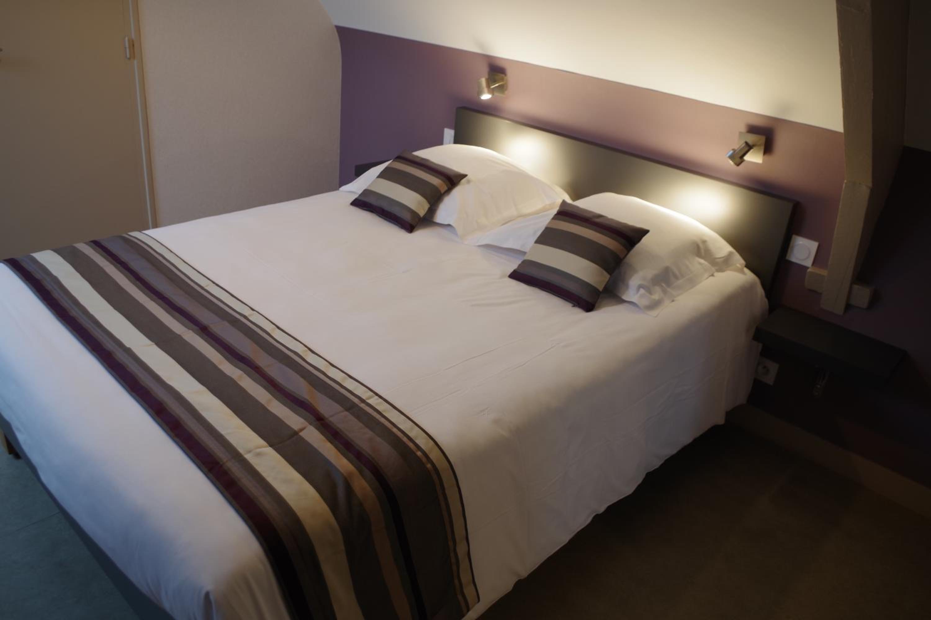 Small Double Room photo 2