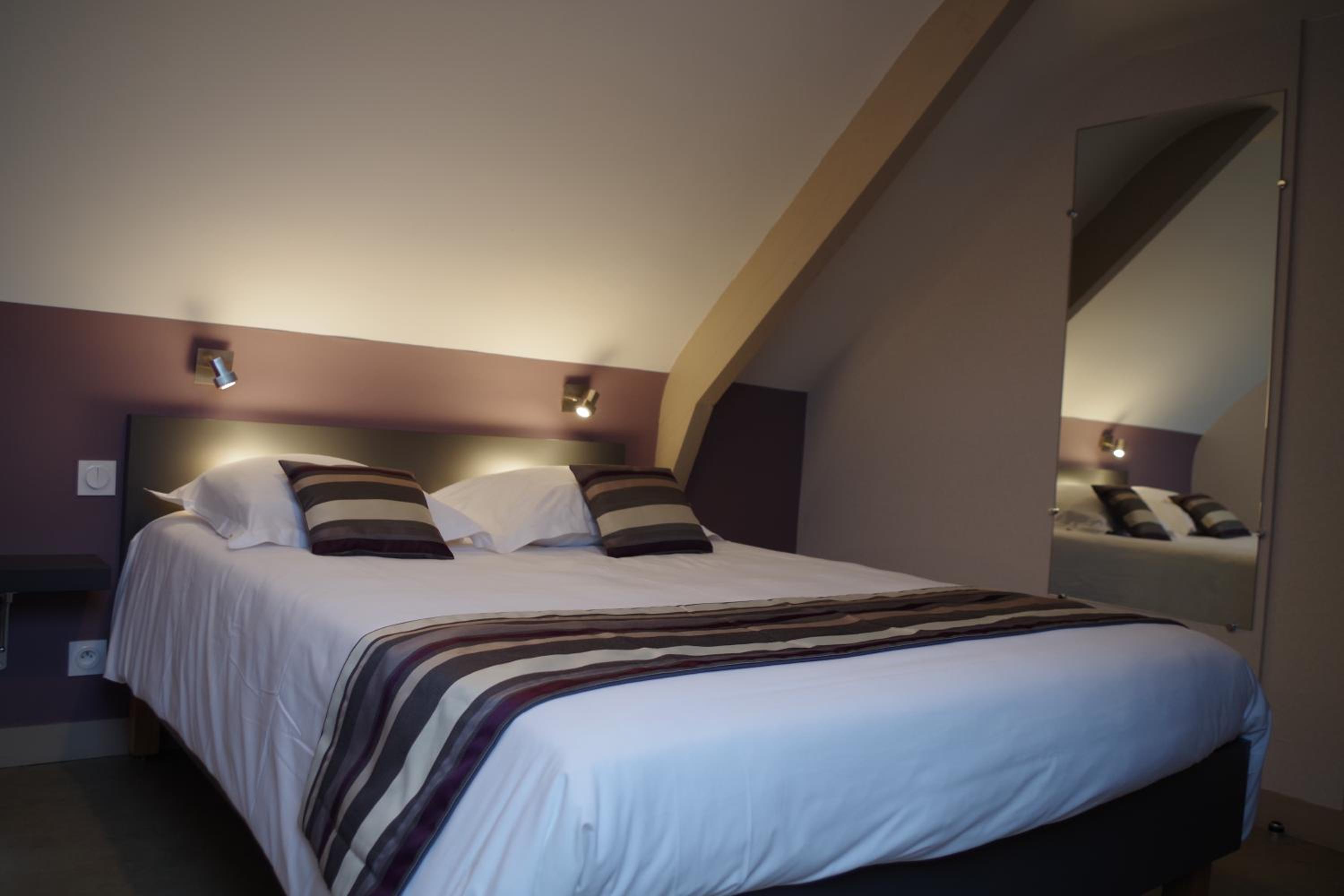 Small Double Room photo 3
