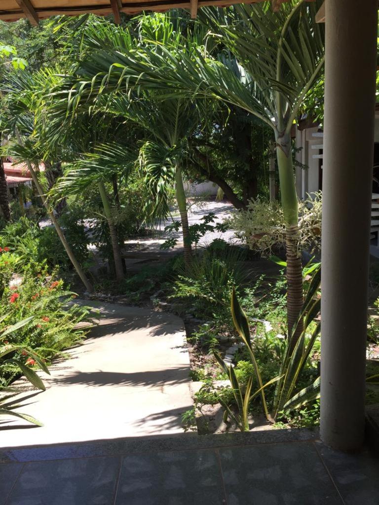 Double Room with Patio - Photo 7