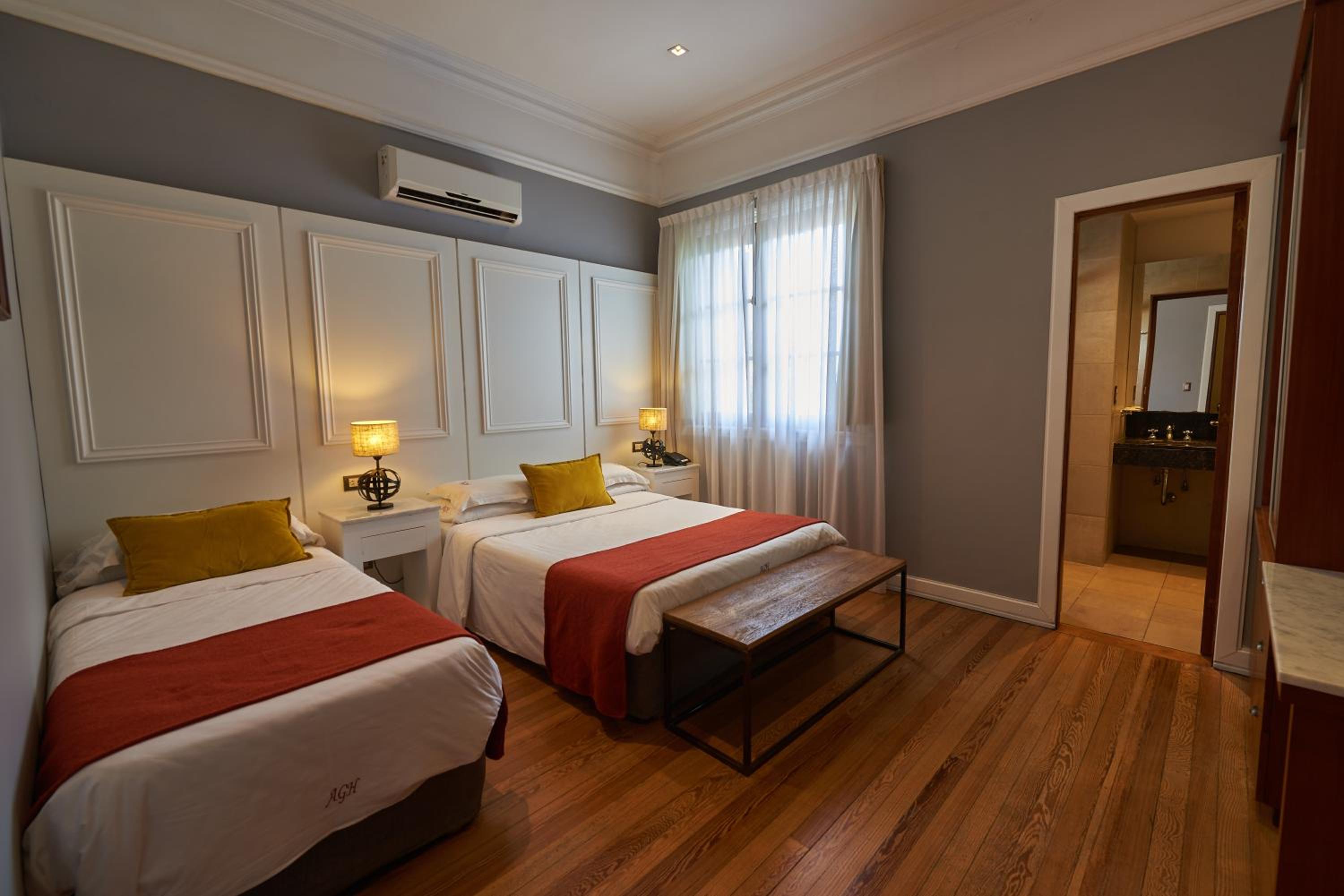 Classic Triple Room