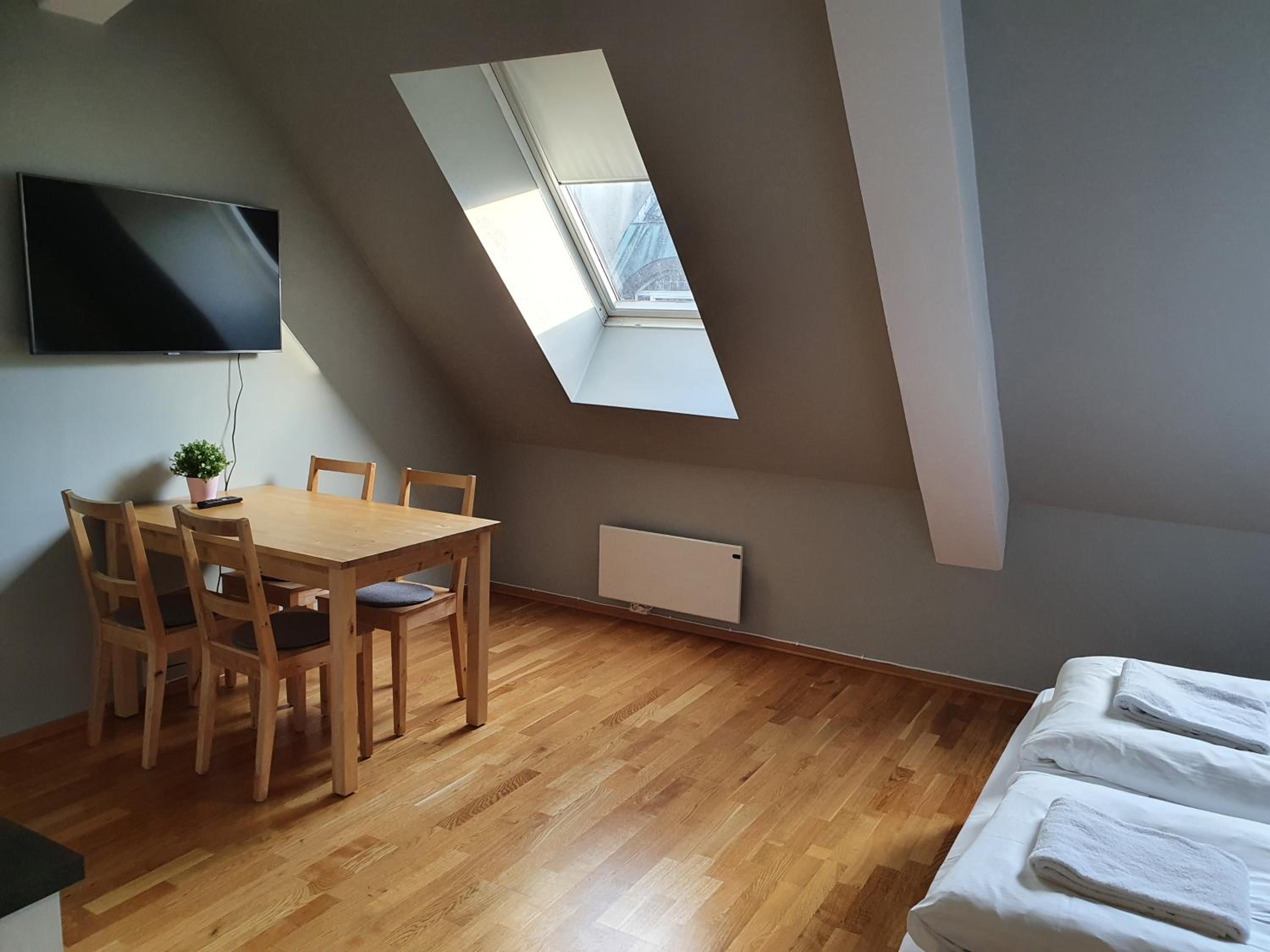 Studio Apartment photo 1
