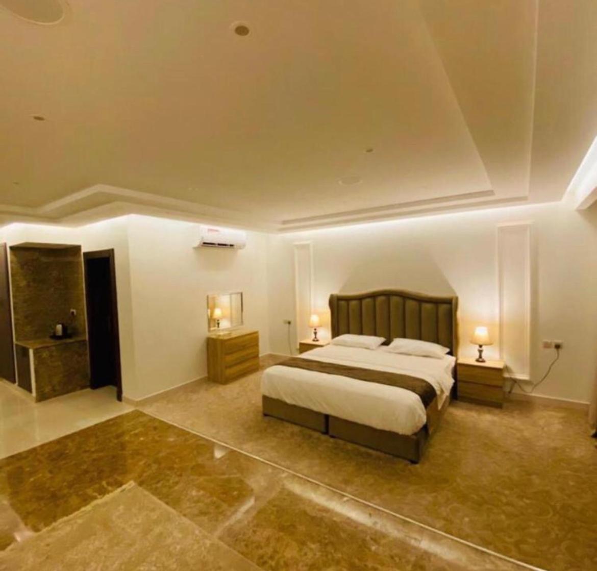 Suite photo 1