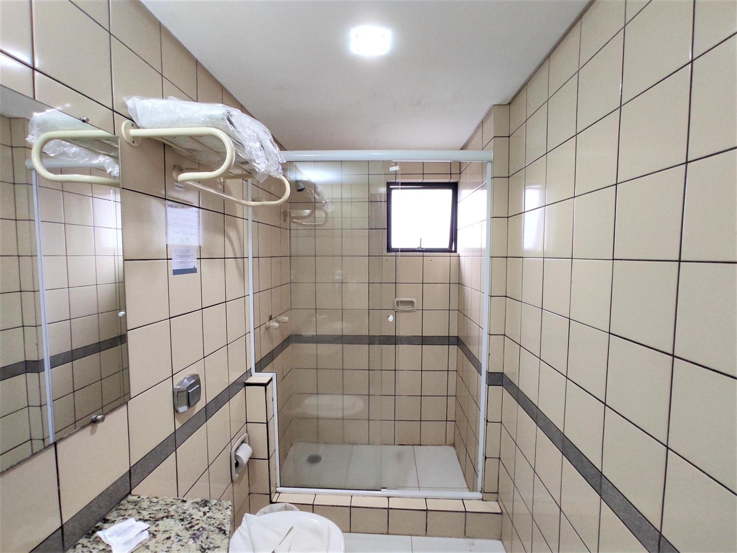 Standard Twin Room - Photo 2