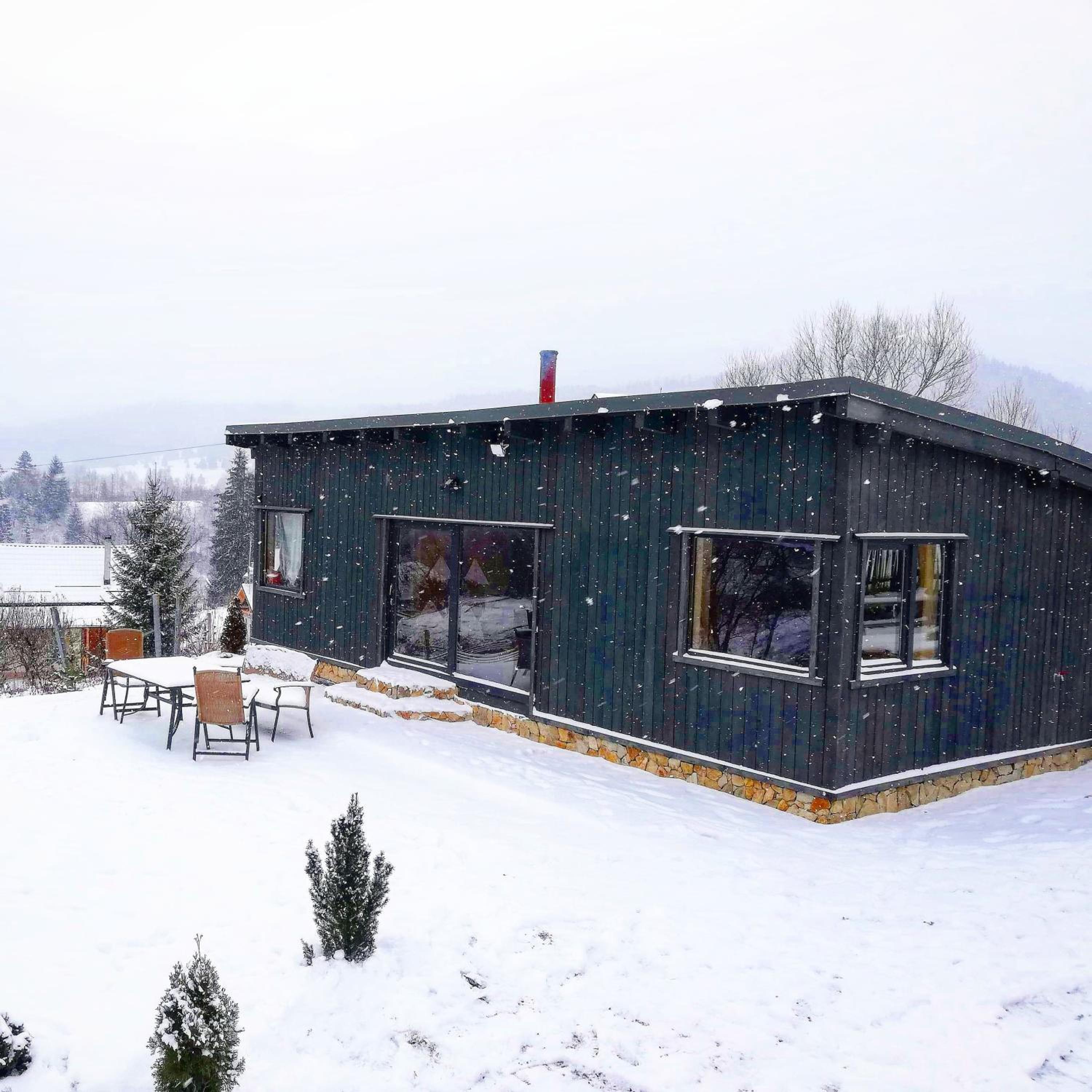 Two-Bedroom House - Photo 49