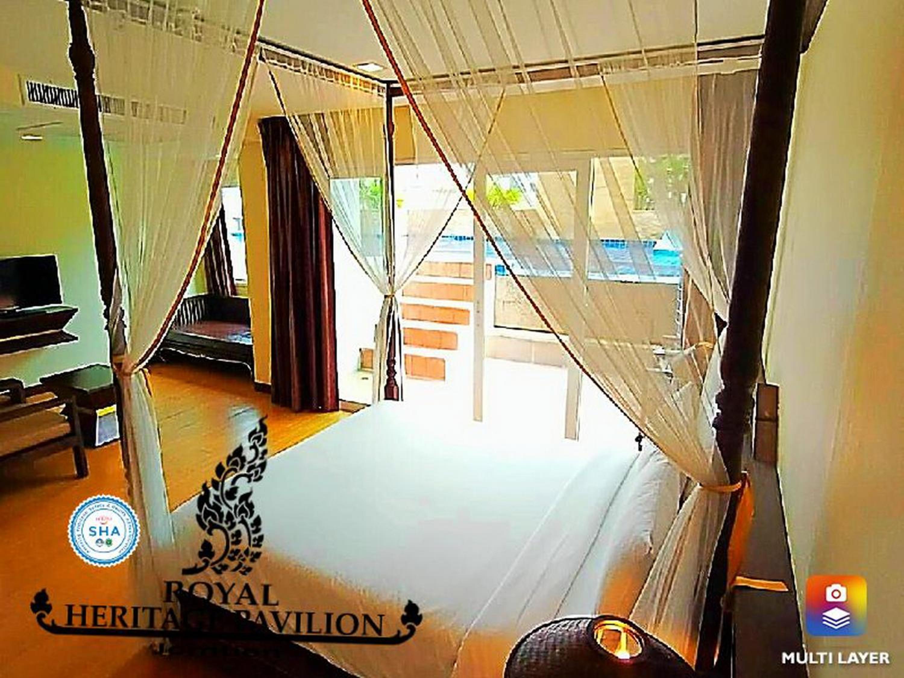 Luxury Suite with Pool Access  - Photo 2