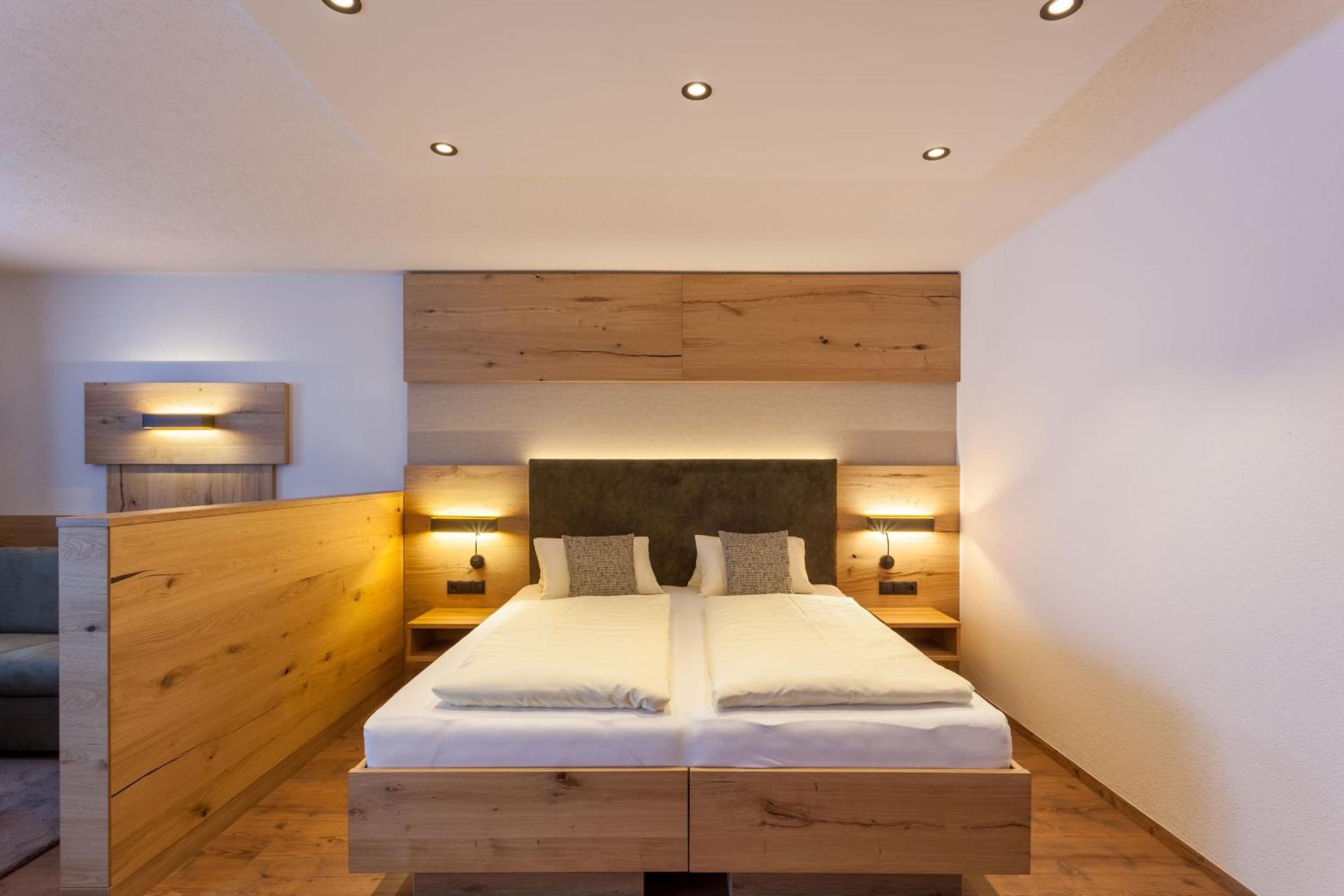 Superior Double Room - Photo 2