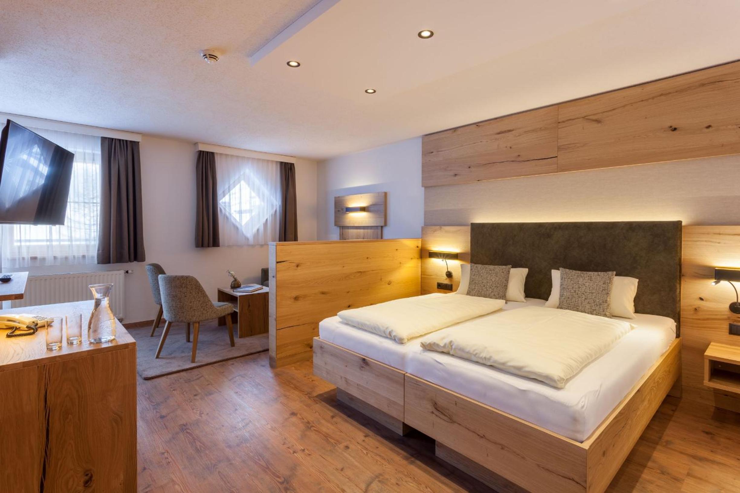 Superior Double Room - Photo 7