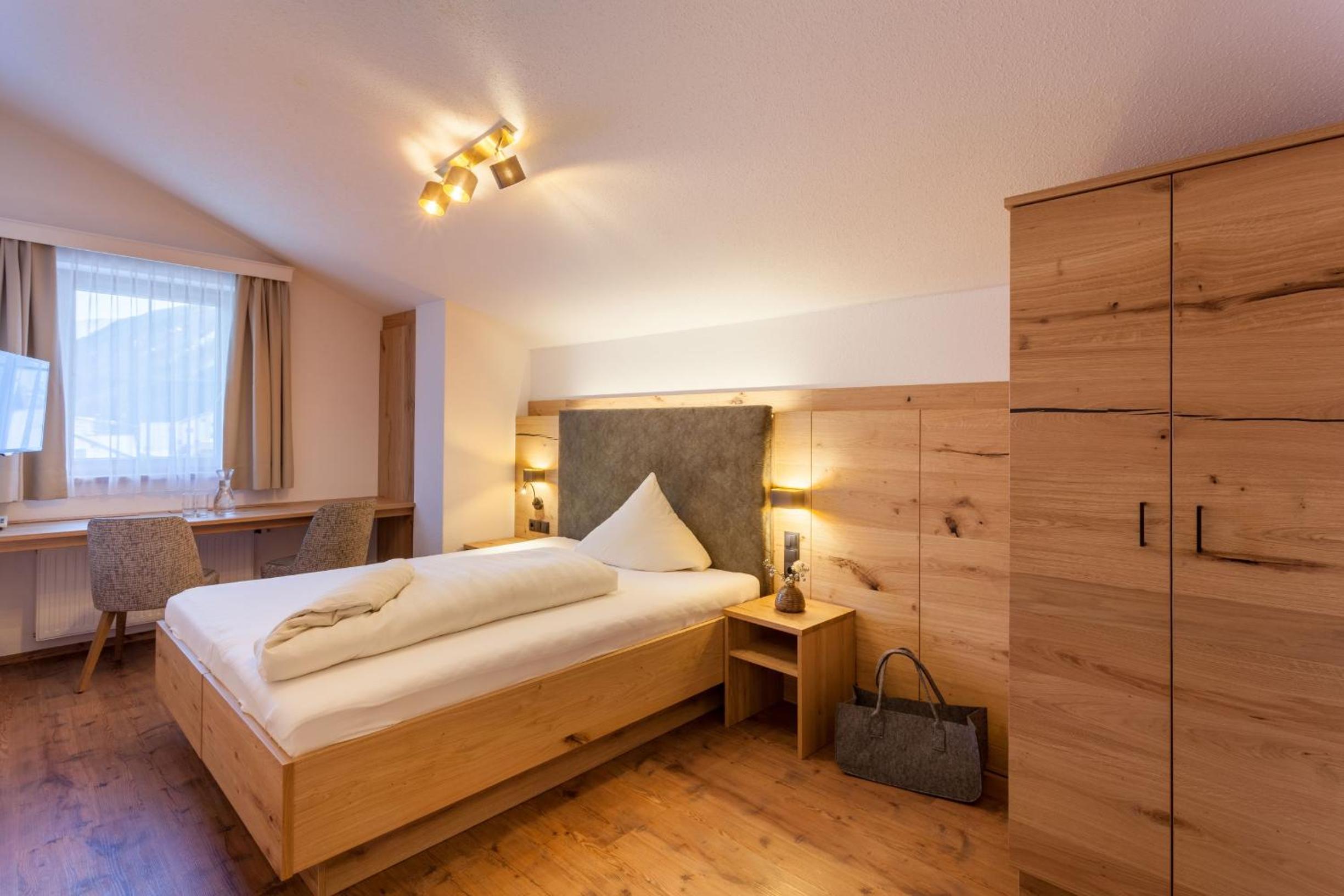 Single Room photo 1