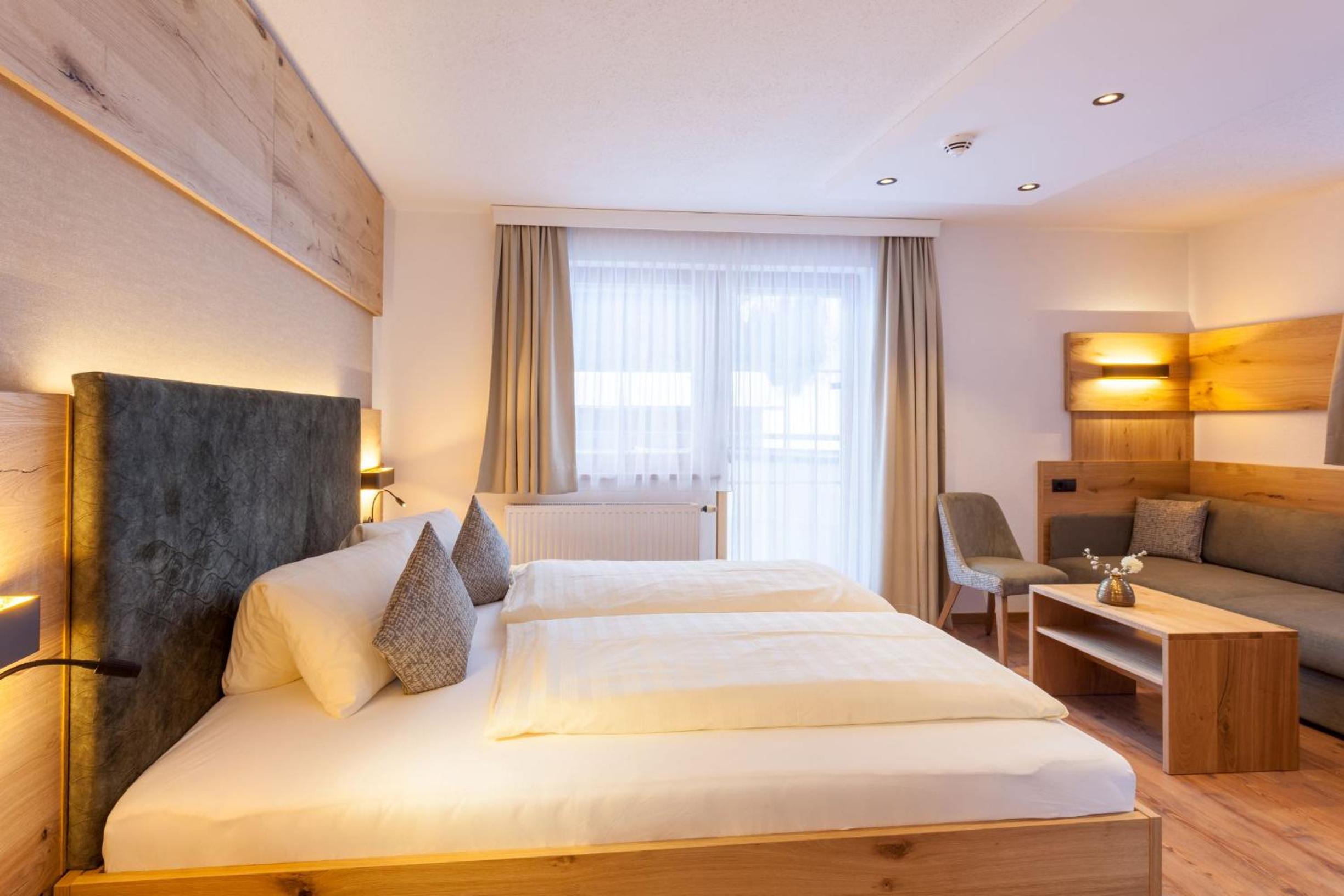 Double Room - Photo 2