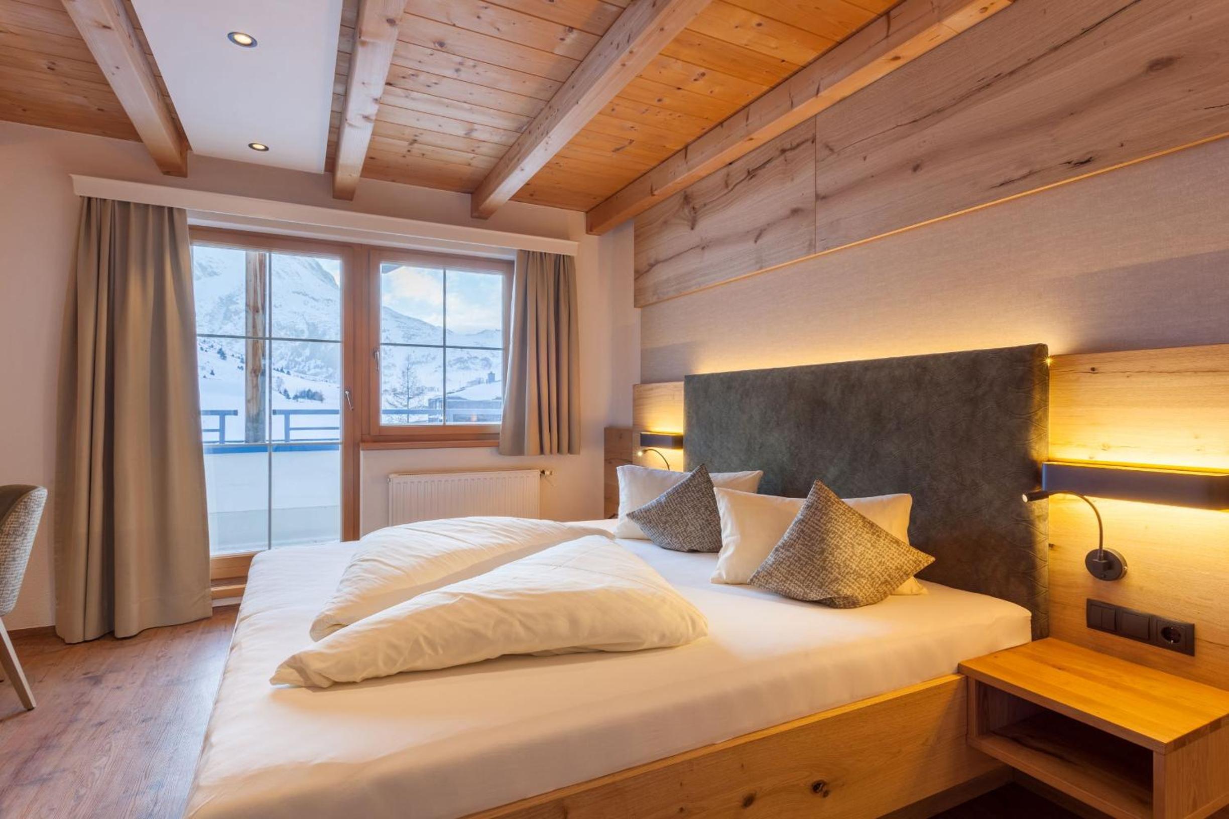 Double Room - Photo 10