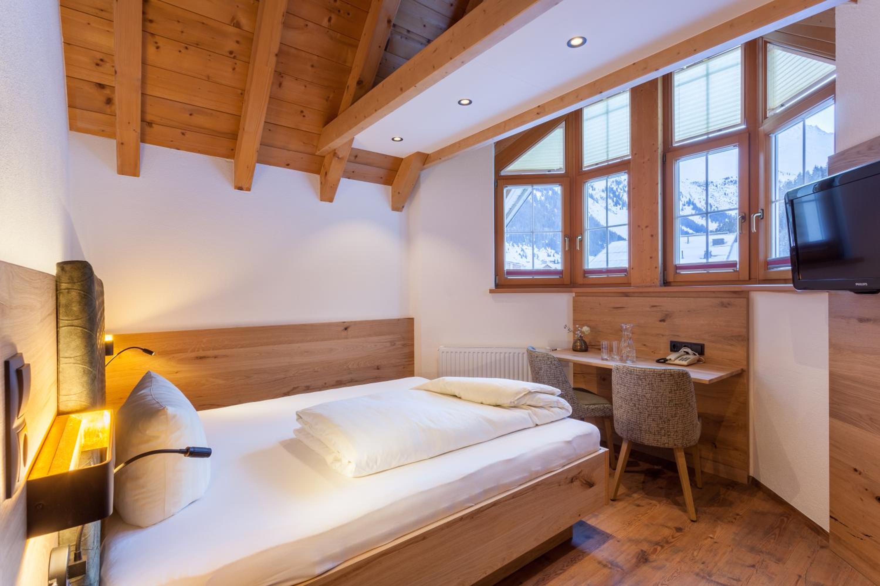 Single Room photo 3