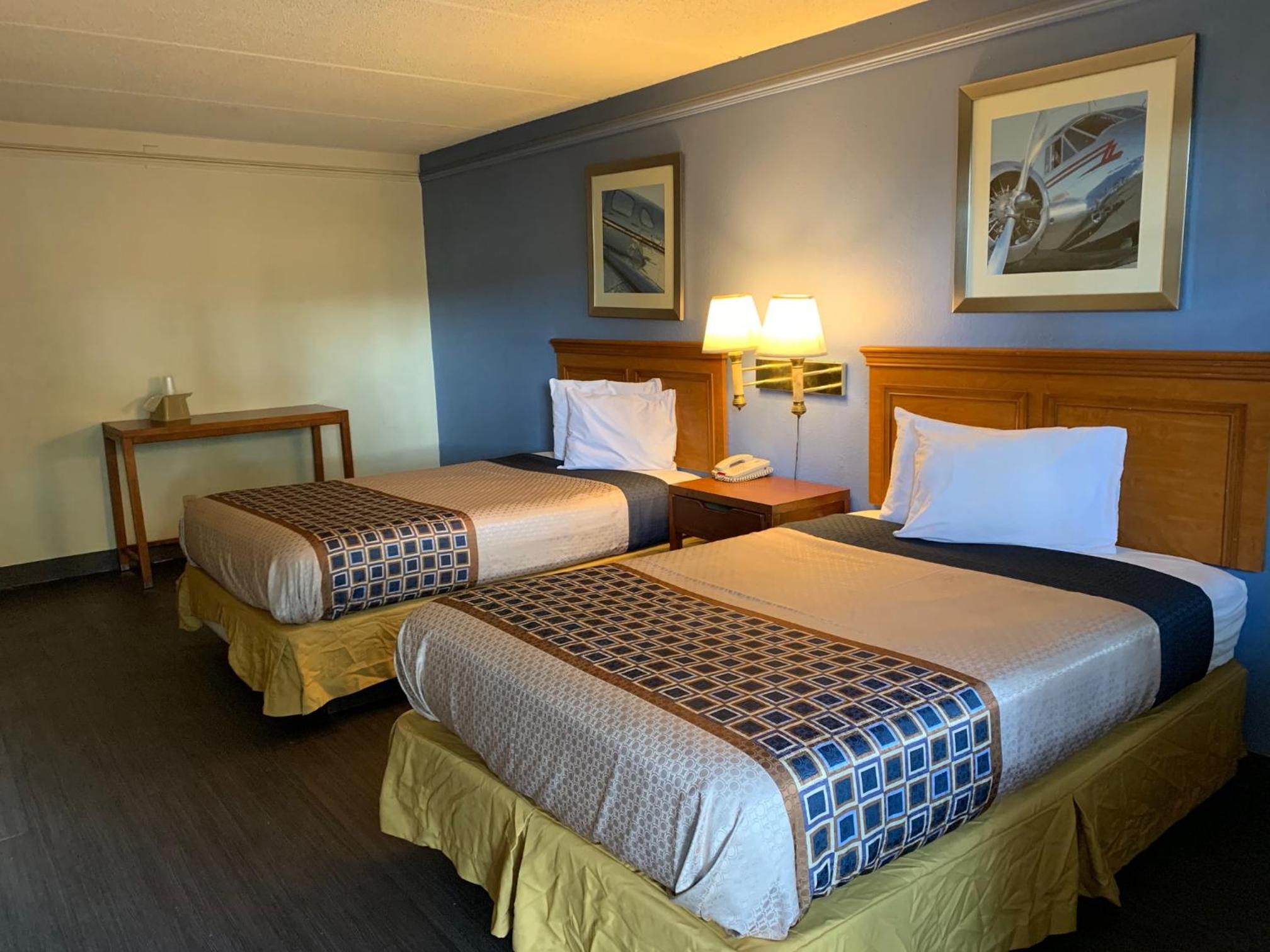 Deluxe Double Room (1 Adult + 1 Child) photo 1