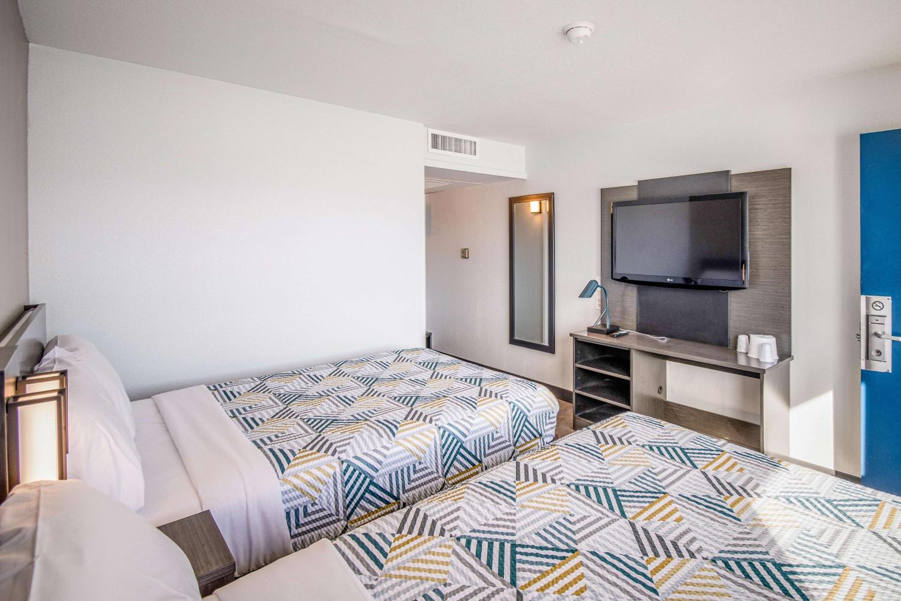 Quadruple Room photo 3