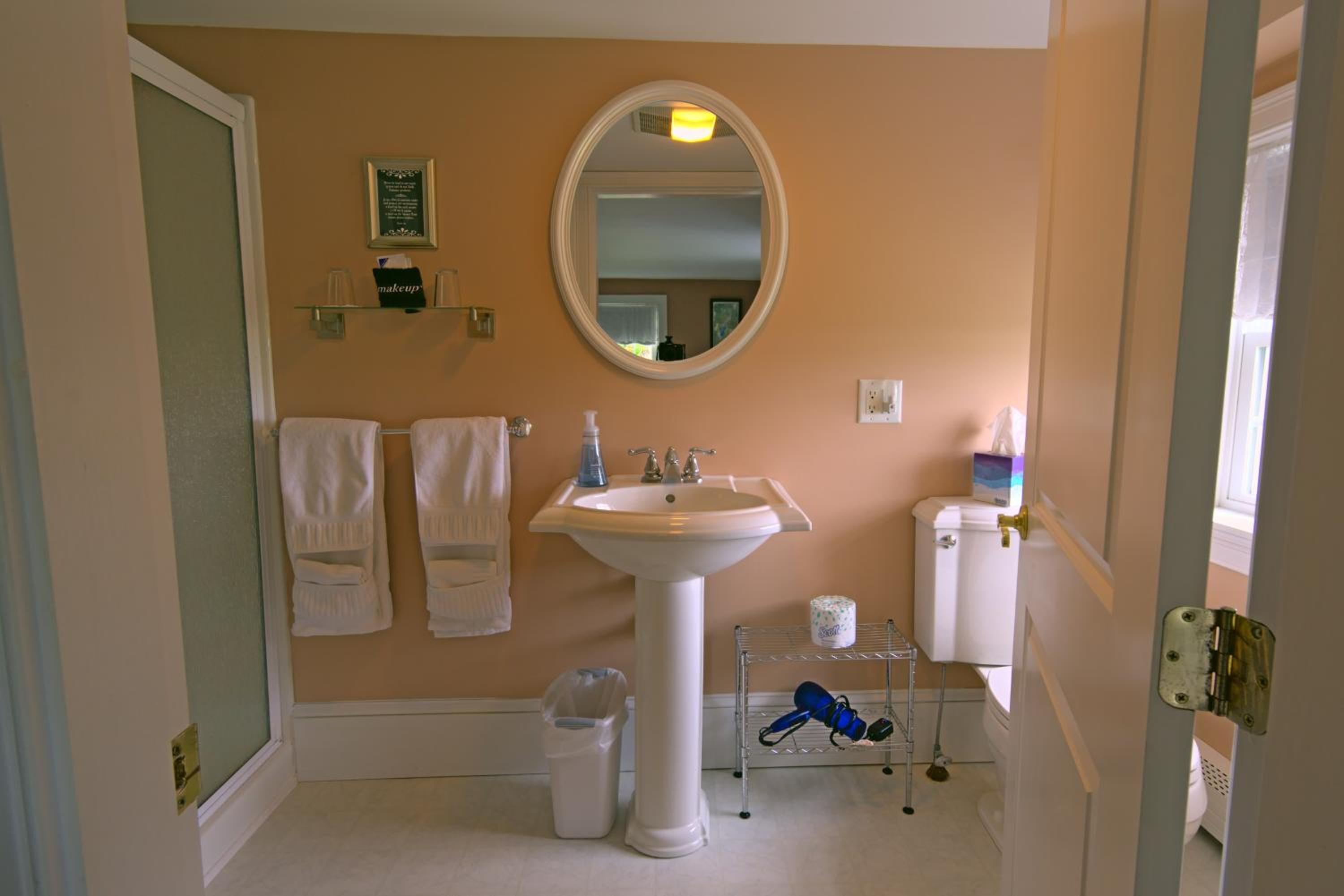 Deluxe Queen Room photo 2