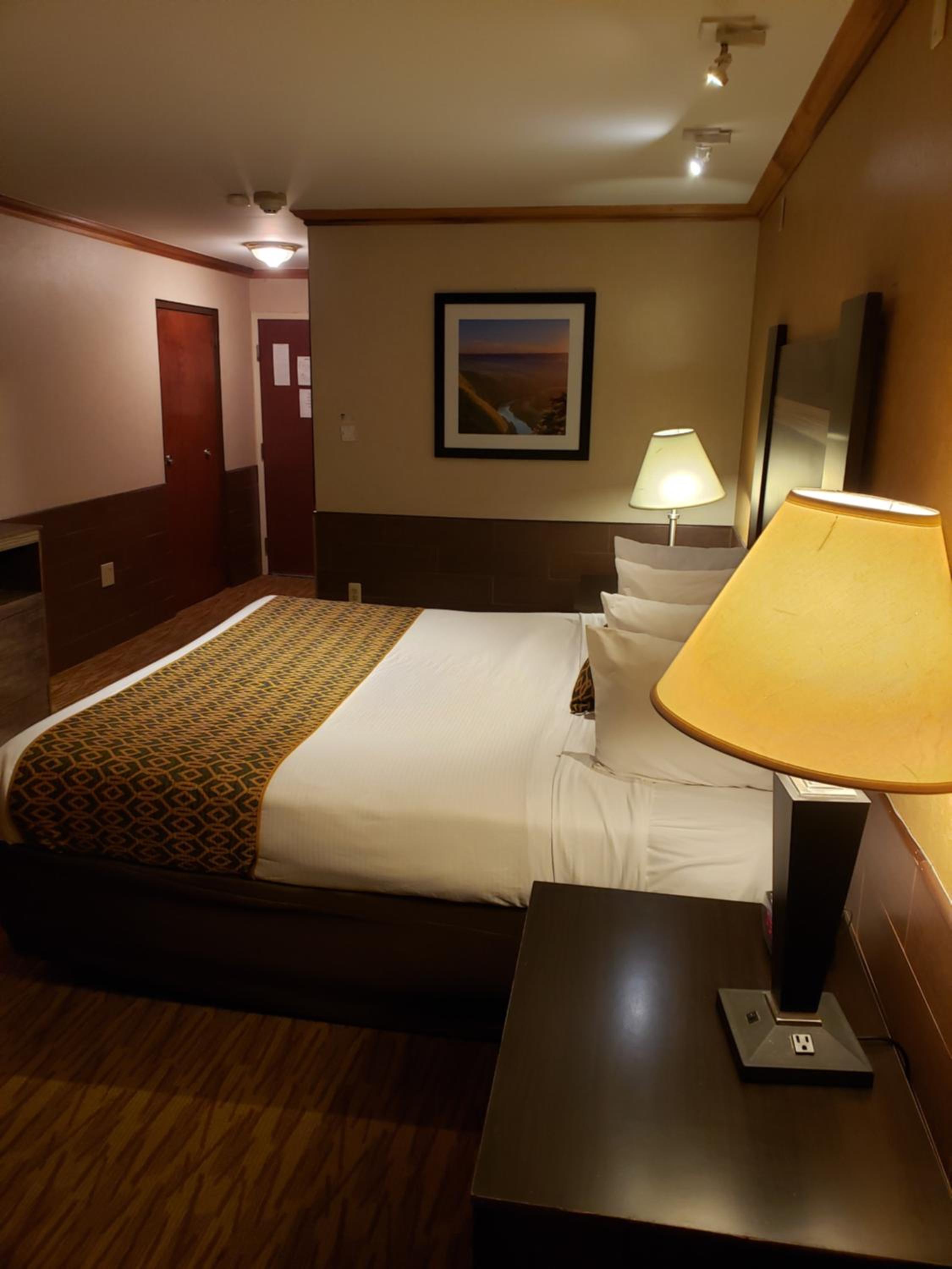 King Room - Mobility Access/Non-Smoking photo 3