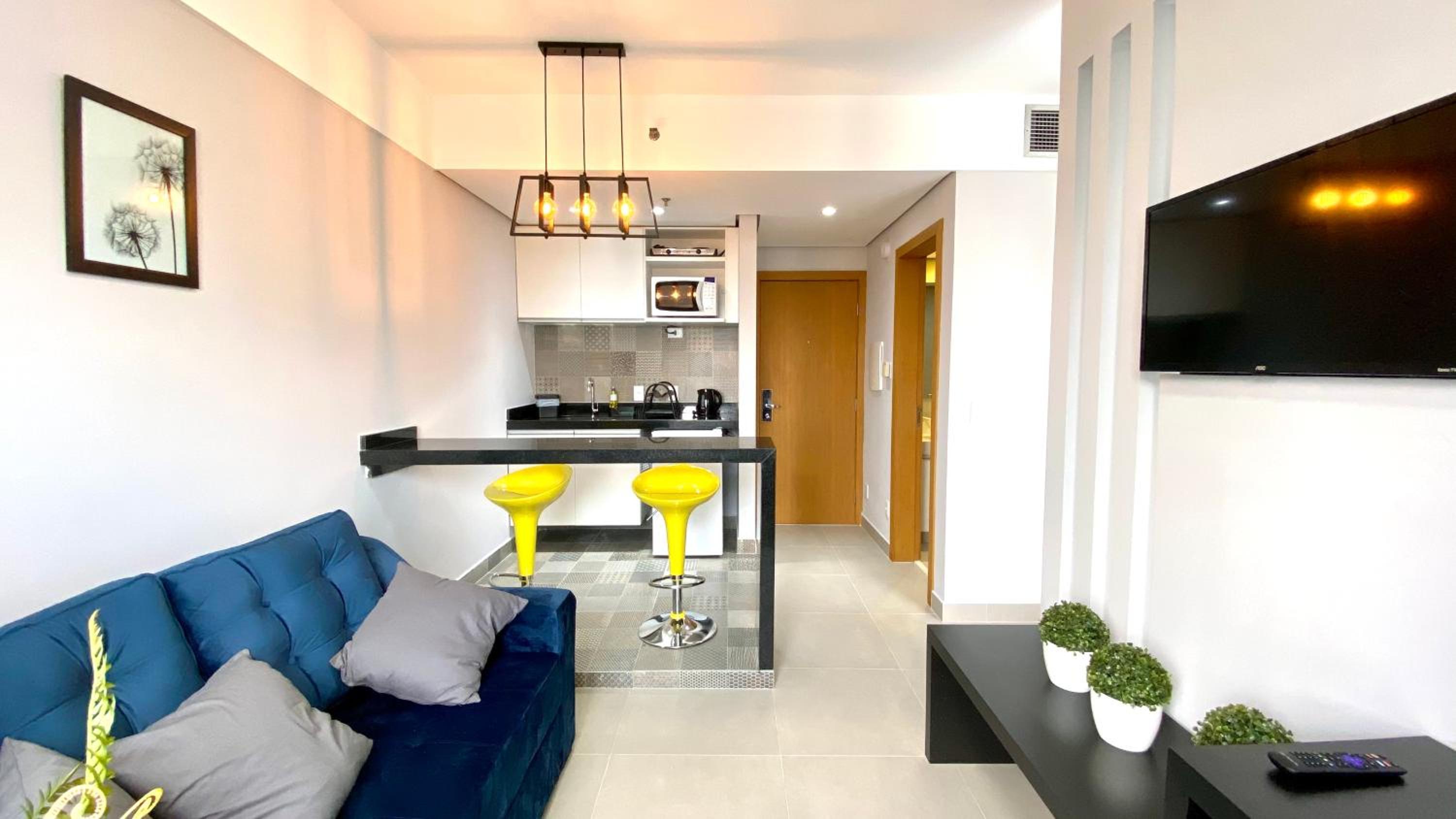 Apartment - Photo 2