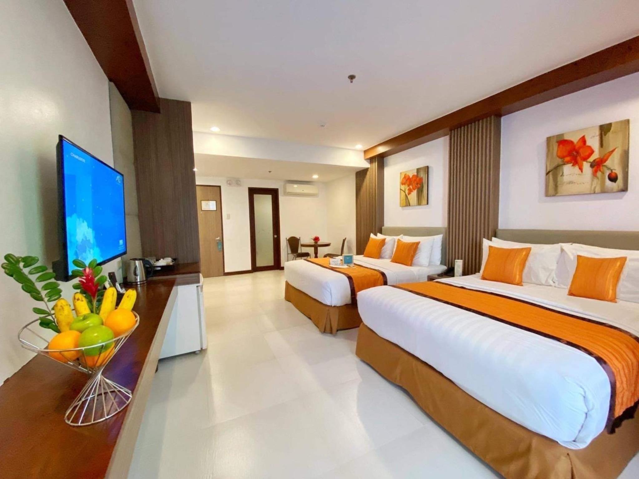 Superior Quadruple Room - Photo 7
